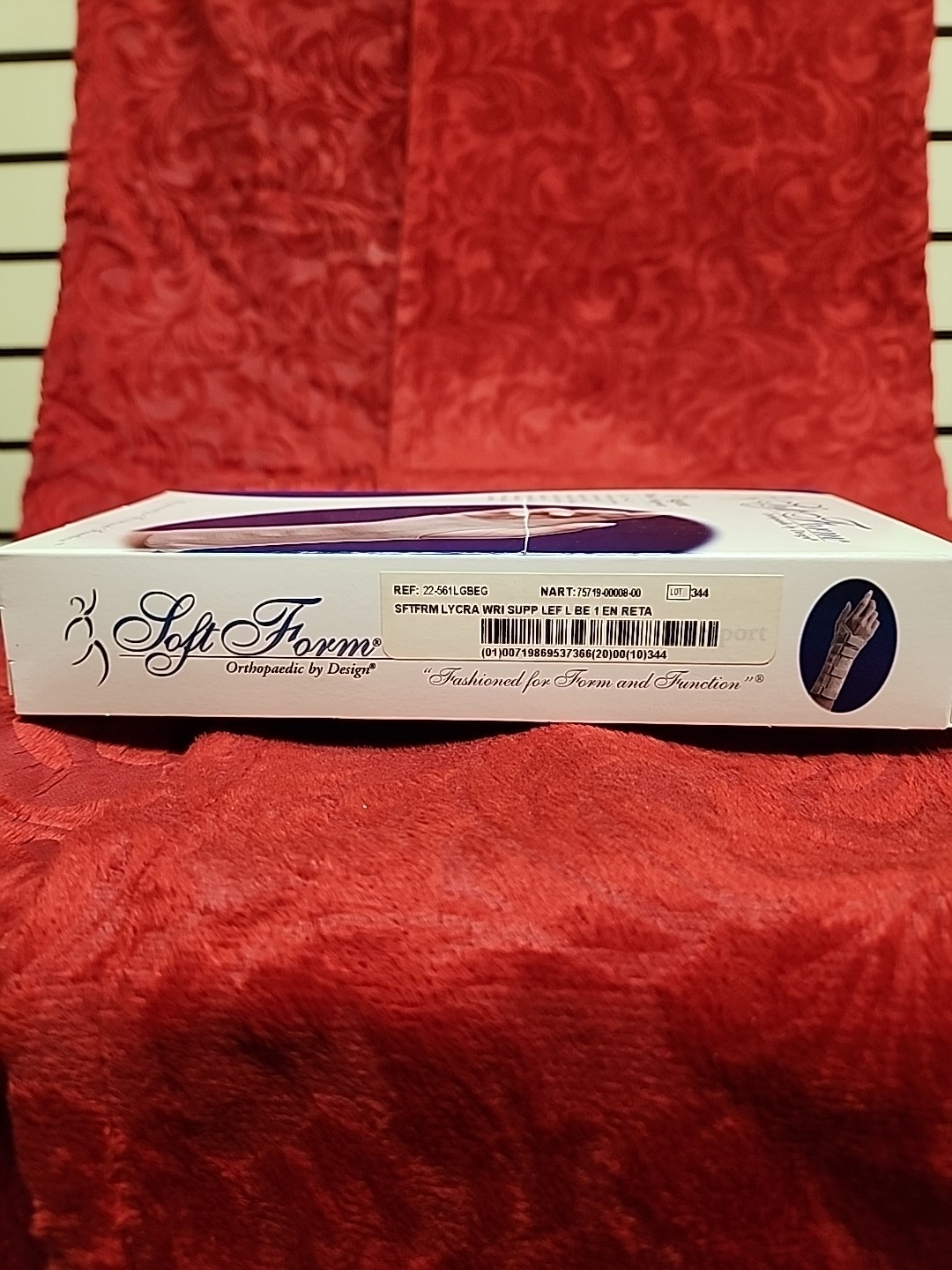 SOFT FORM Elegant Wrist Support Left Wrist Size Large New In Box