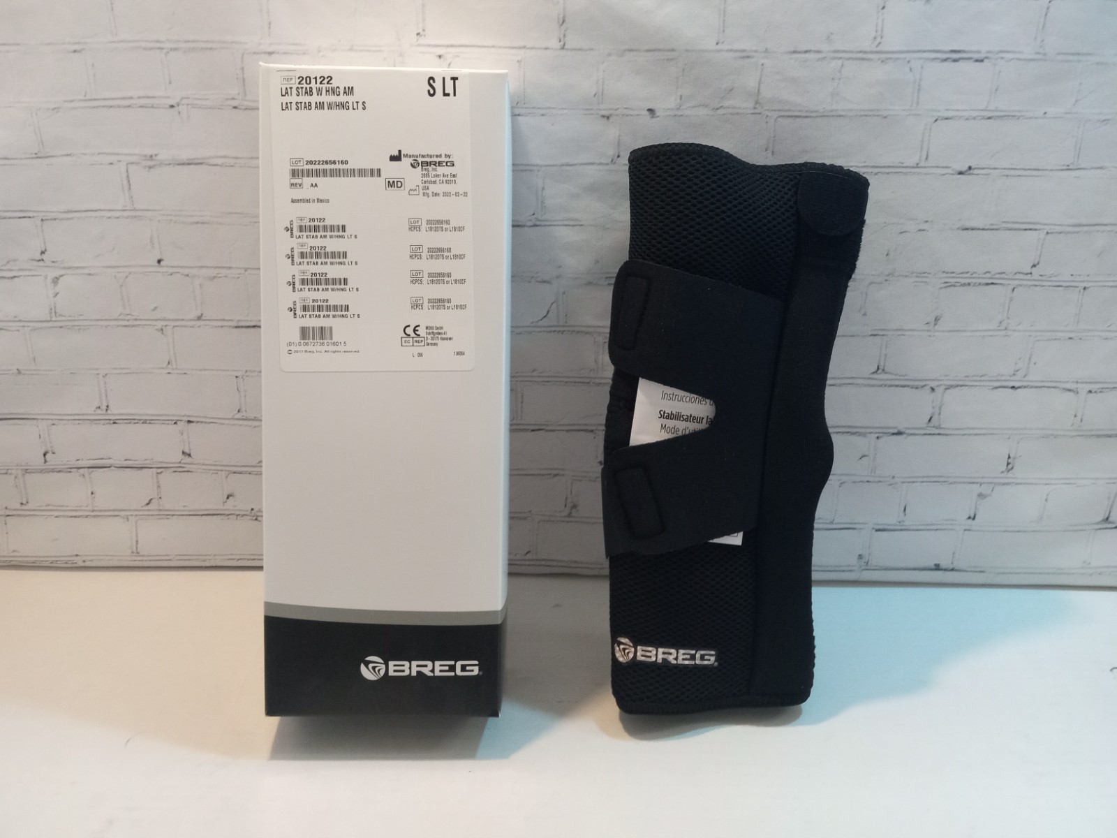 BREG 20122 Knee Brace Lateral Stability Hinged Air Mesh LEFT SM *FREE SHIPPING*