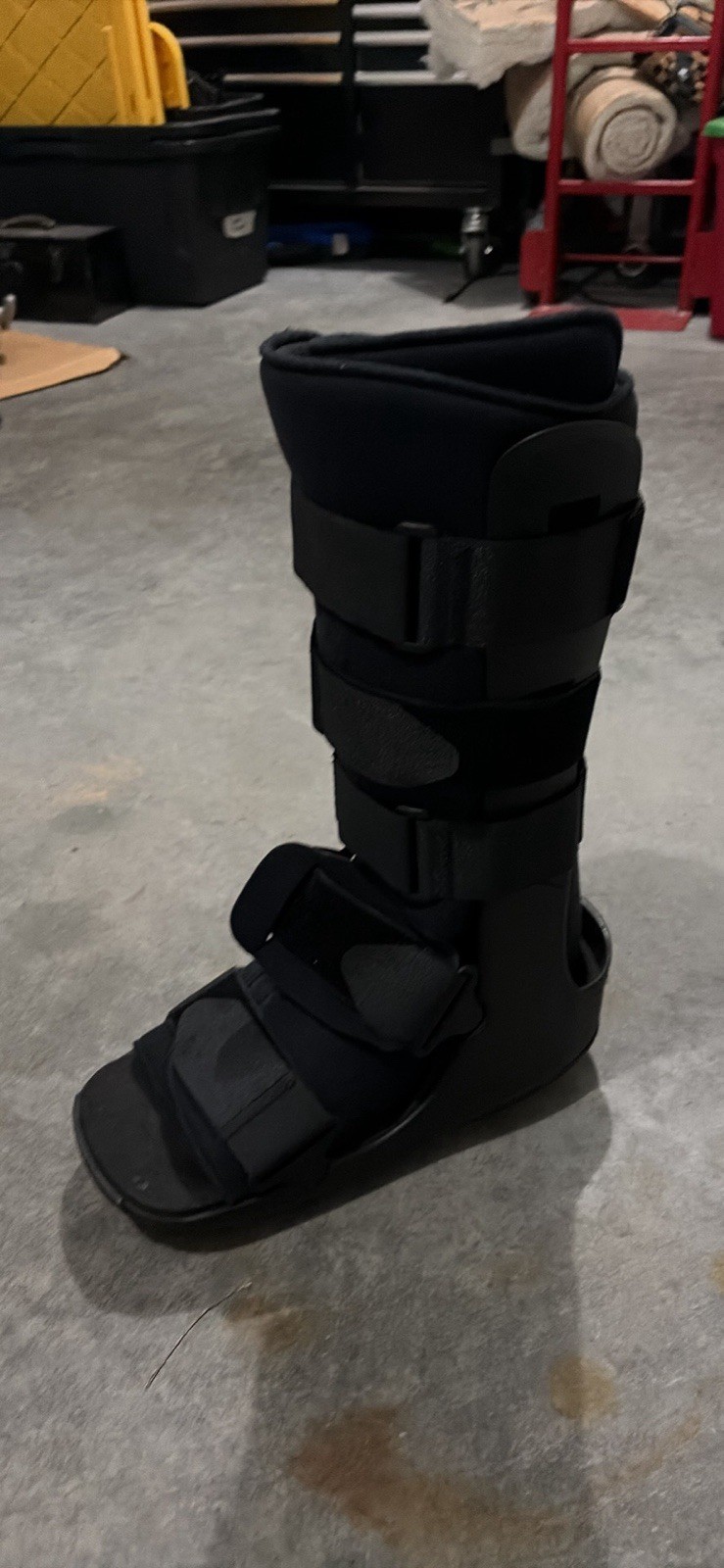 DJO LLC AirTrax Adjustable Walking Boot X-Large Black for Foot Ankle Leg