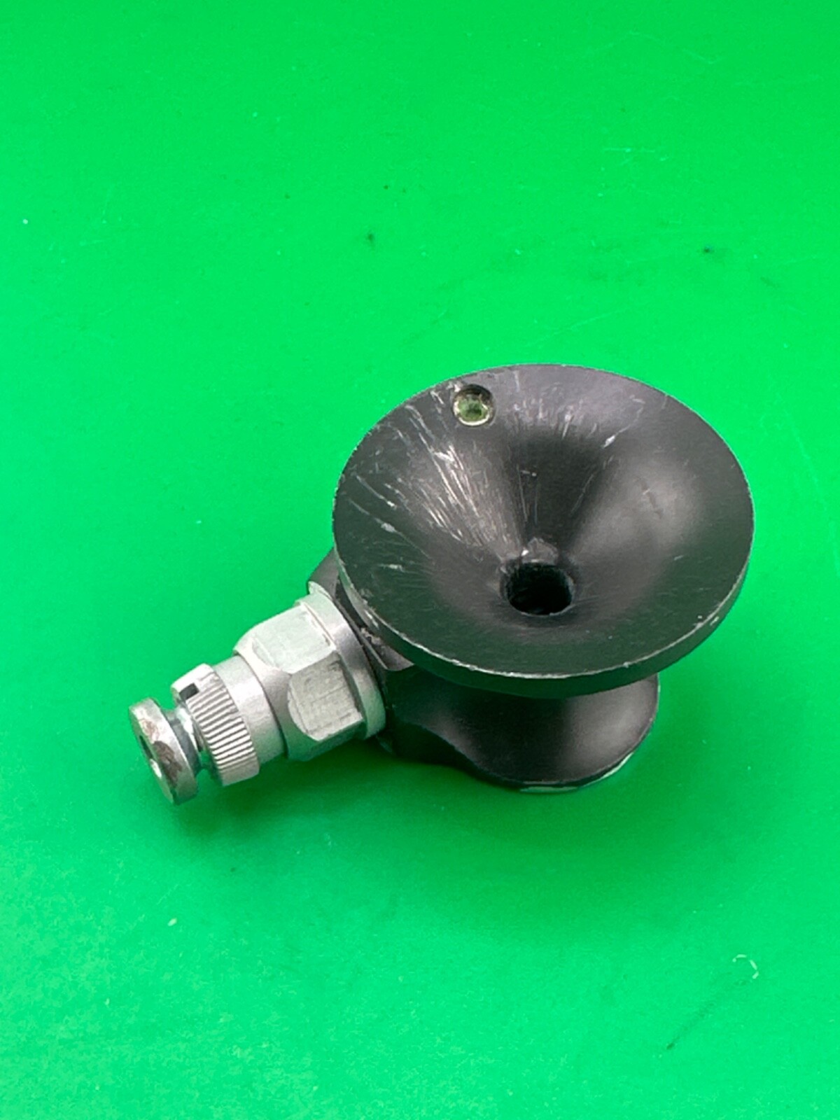 Prosthetic component adapter part. Clutch lock. No mechanical issues