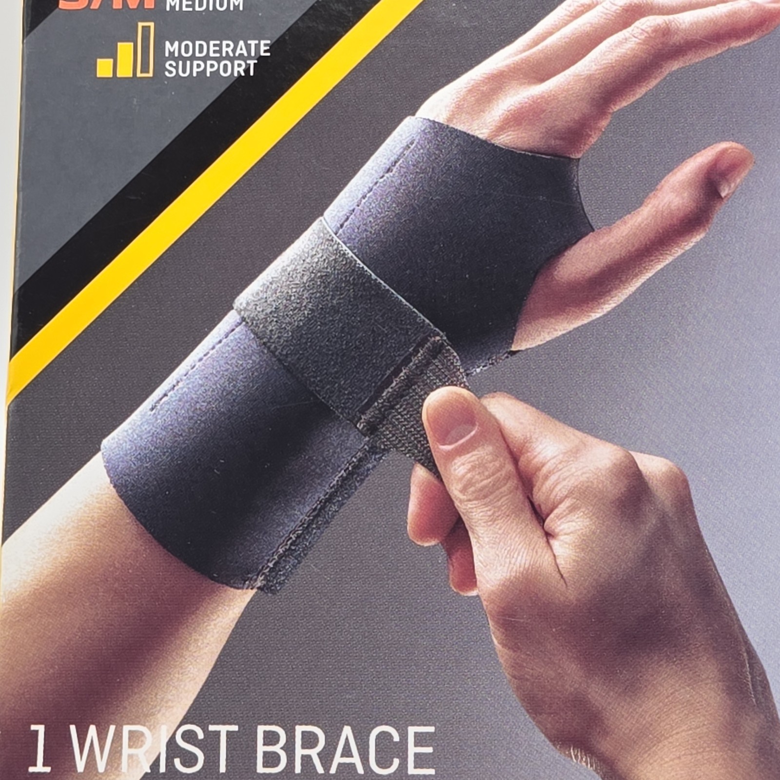 Futuro Wrist Compression Stabilizing Brace Left Hand (Black) Small/Medium