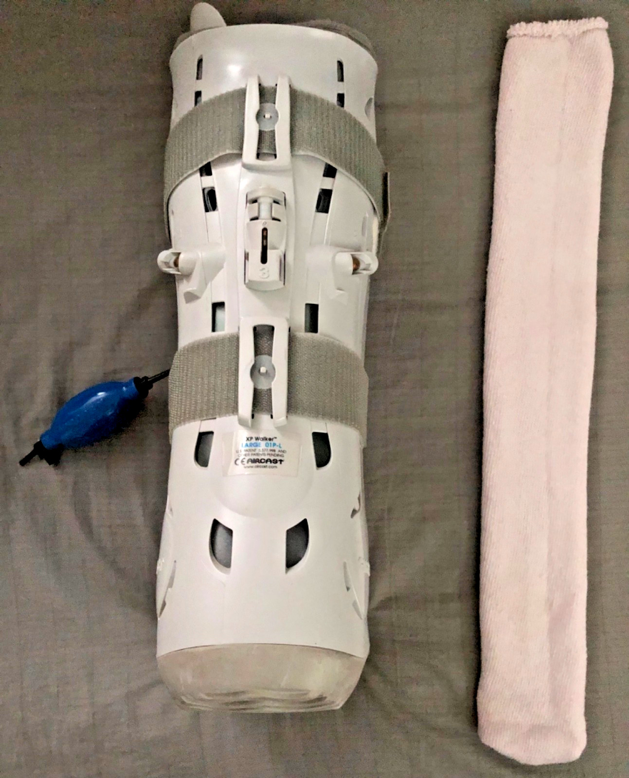 Aircast XP Walker Boot Large 01P-L Pneumatic Orthopedic Foot Brace with Pump