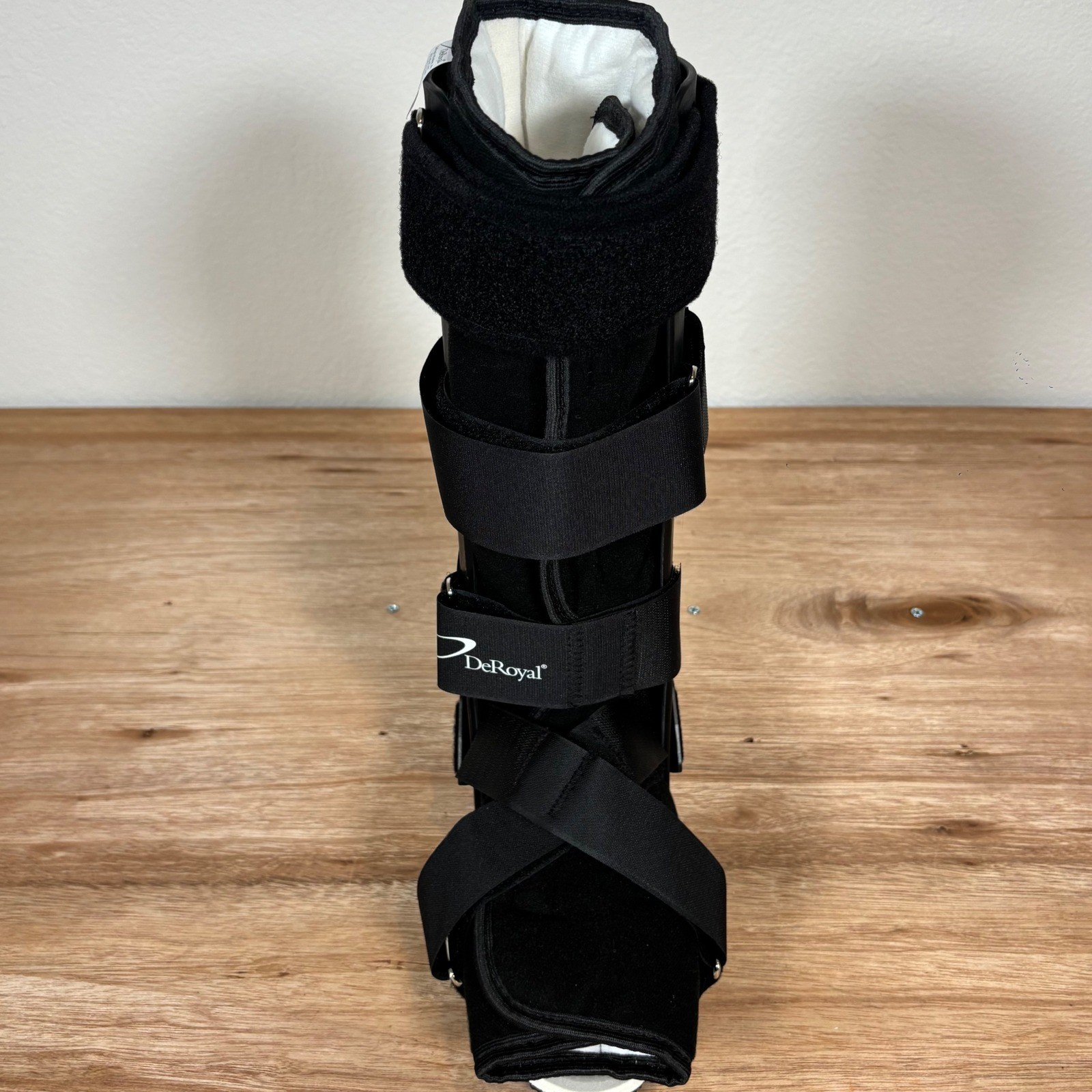 DeRoyal Short Leg Walker Samson Boot Black Small SL8001-03 Medical Orthopedic