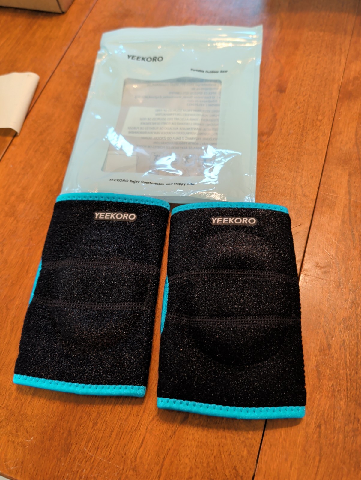YEEKORO Kids Elbow Brace Arm Adjustable Sport Elbow Protectors Black Blue Trim 2