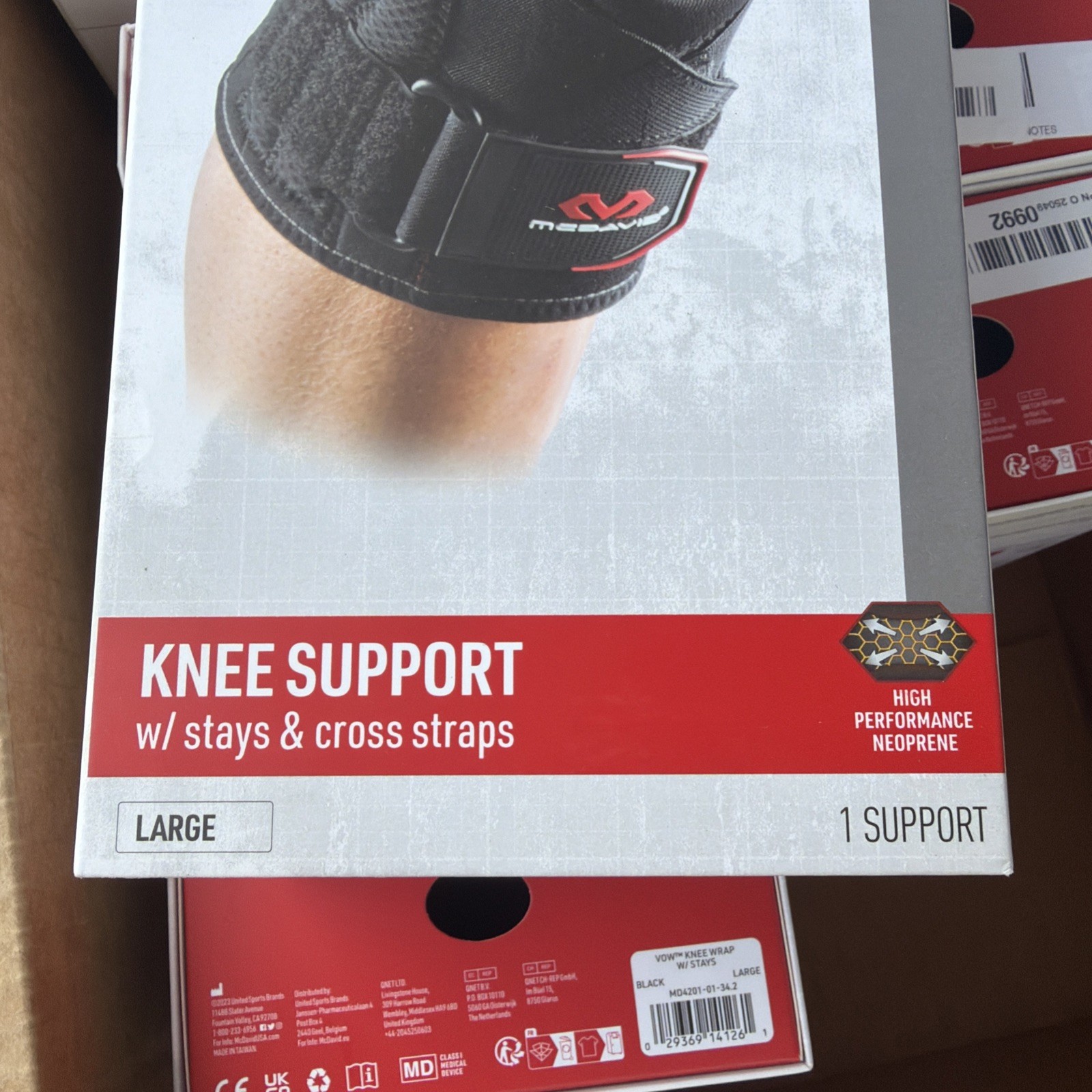 Mcdavid Level 2 Knee support w/ stays & cross straps size large 15-17.5