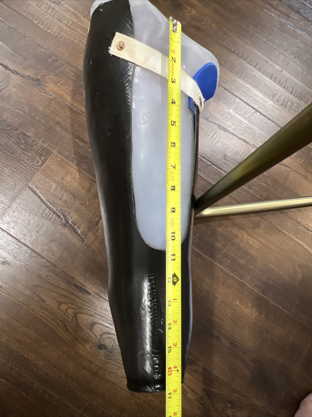 Prosthetic Leg Kiss 21292 Right Carbon Fiber