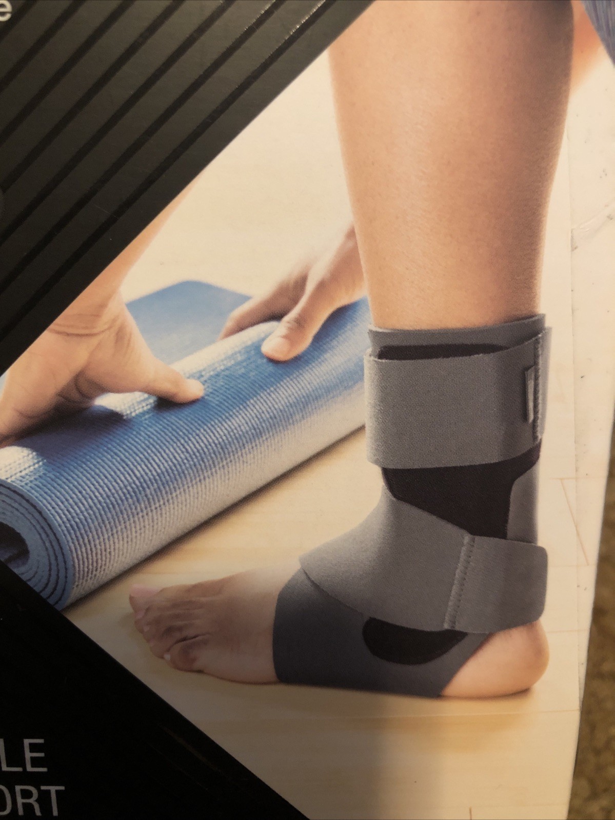 CVS One Size Adjustable Breathable Stabilizing Ankle Firm Support Unisex