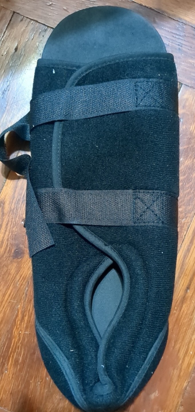 OTC Professional Orthopedic Post-Op Shoe Soft Top 2096/M-XL