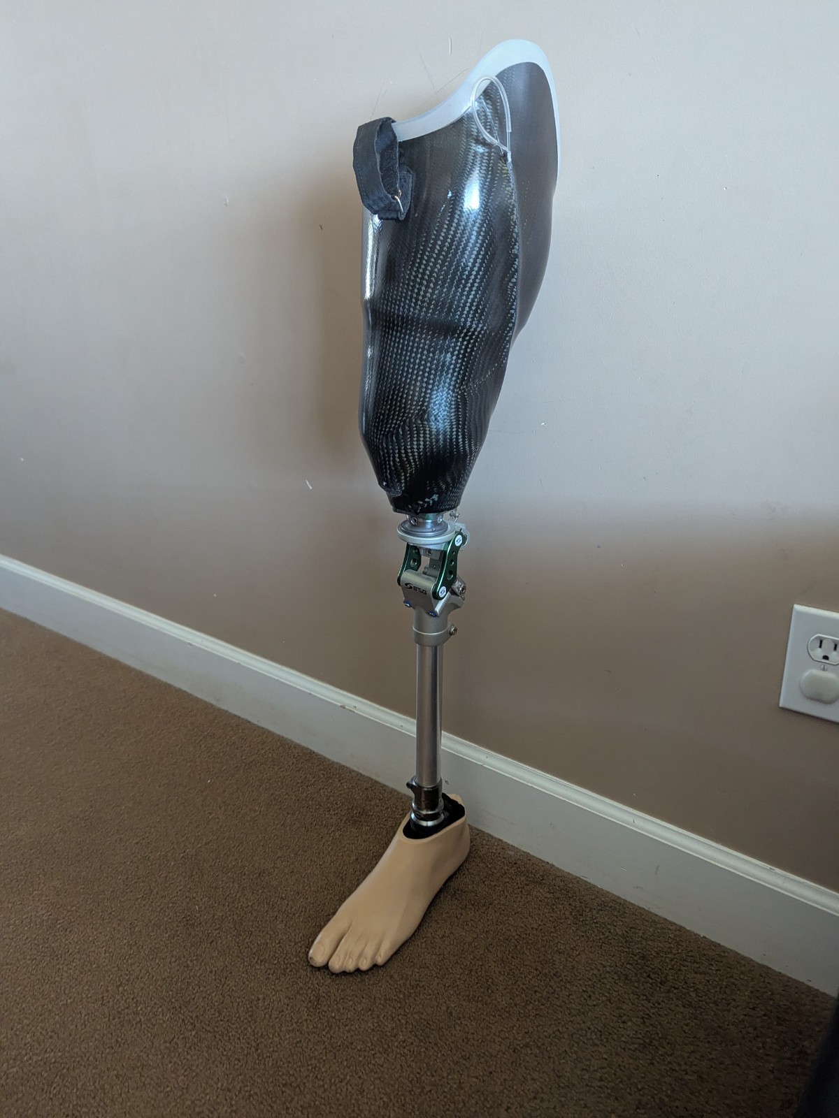 Prosthetic Left Leg W ST&G Knee FLEXION 5-BAR Ossur Titanium Leg Rod