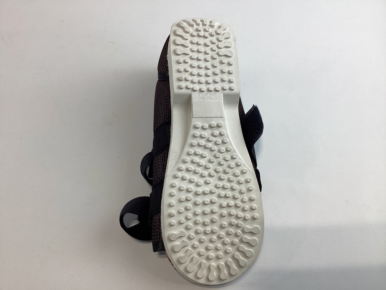 Womens Health Design Inc.Burgundy Surgical Shoe Medium NEW