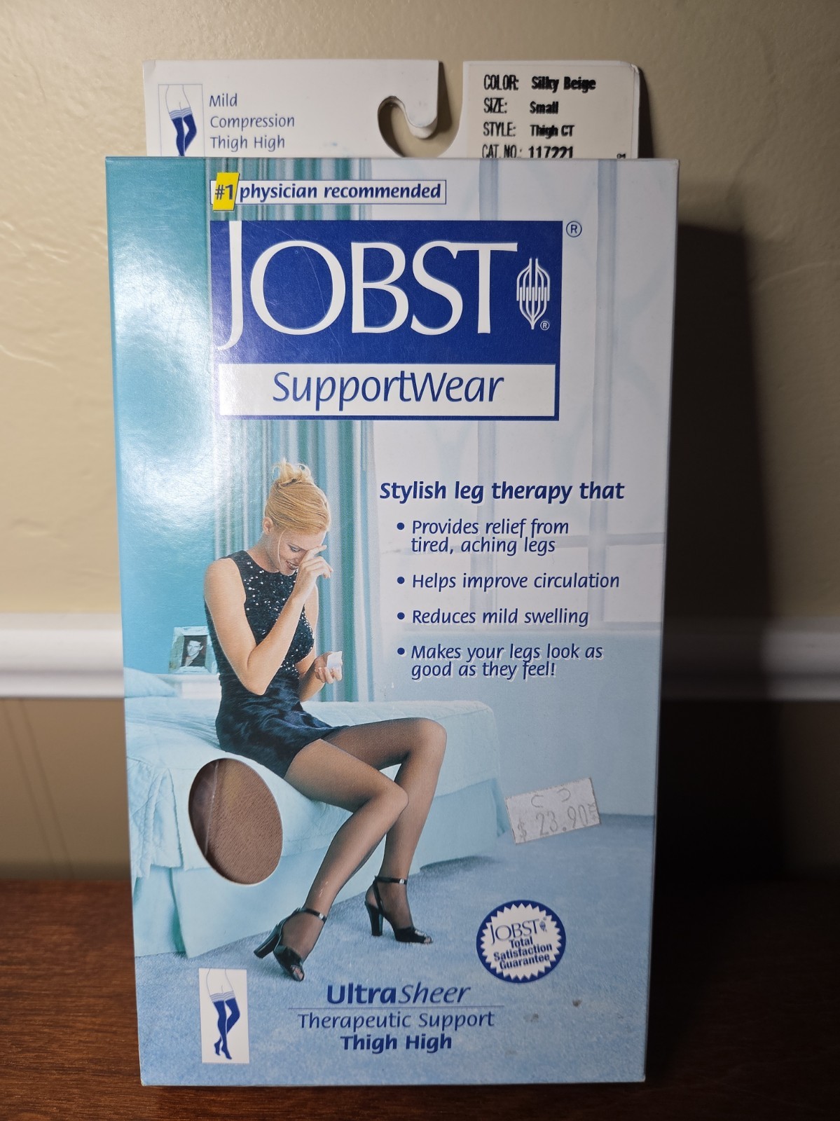 JOBST UltraSheer Thigh High Closed Toe 8-15mmHg (Silky Beige) Small Cat 117221