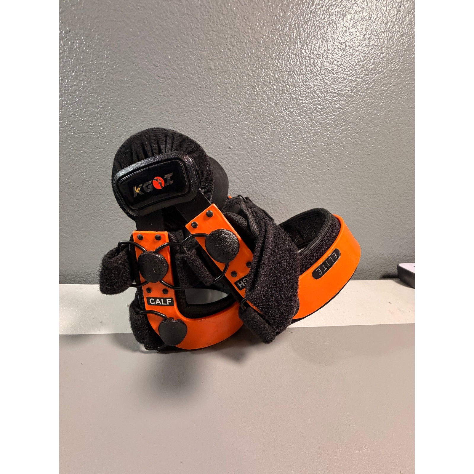 KGOI ELITE Orthopedic Knee Support Brace approximately size 15