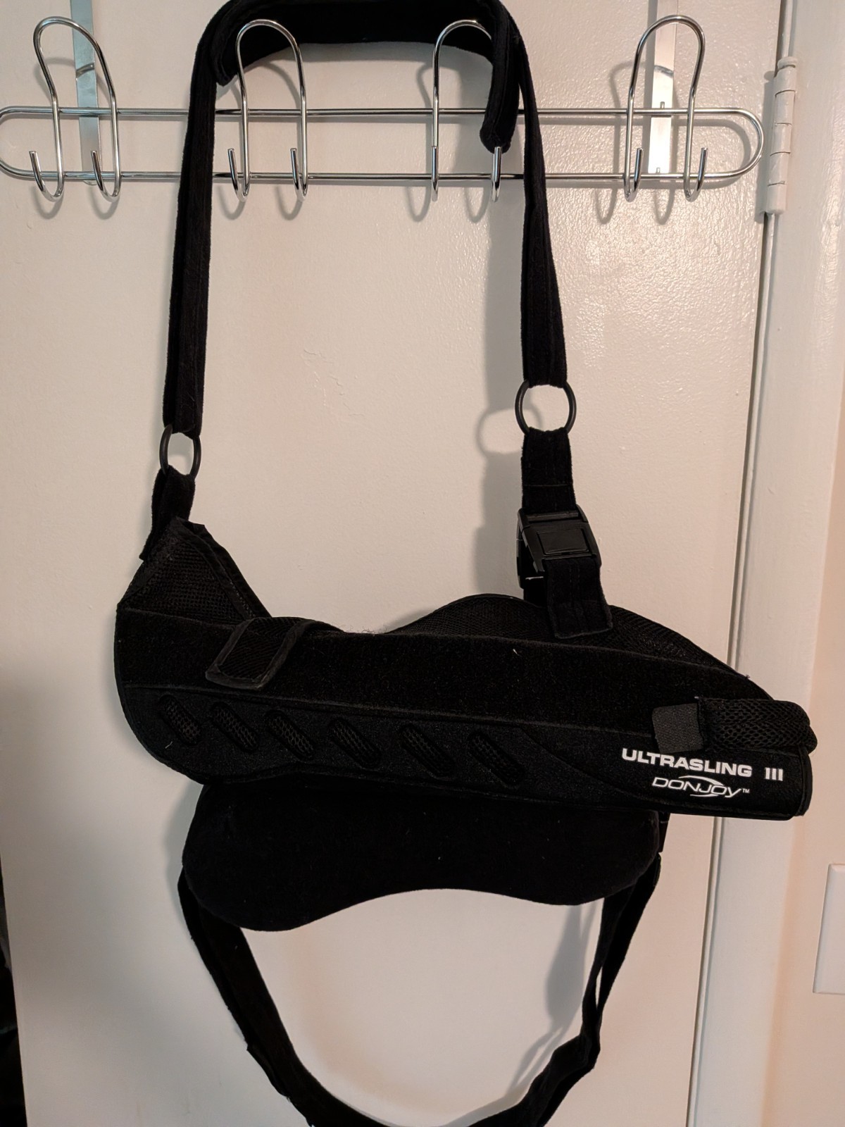 DonJoy UltraSling III Shoulder/Arm Sling Immobilizer, Black Large