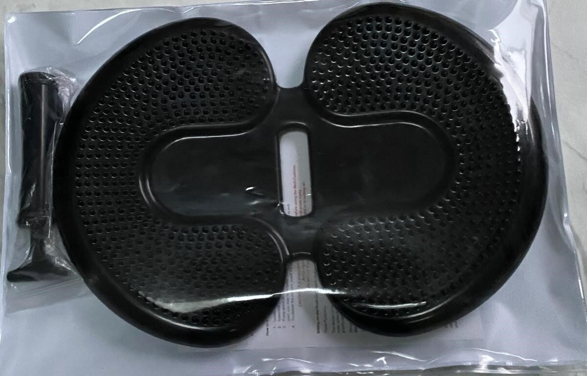CUSHION, CHIROPRACTIC CUSHION, PELVIC, SCIATICPAIN, HEMORRHOIDAL PAIN RELIEVING