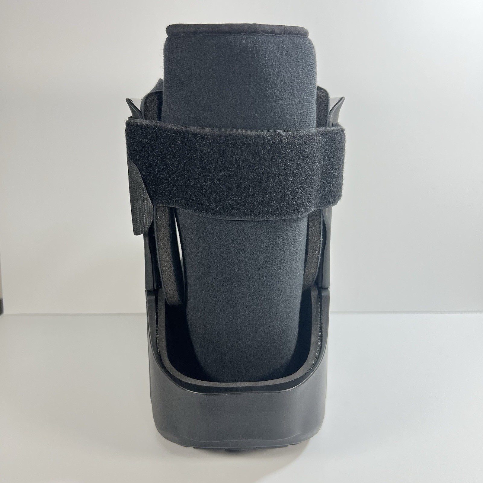 Air Walking Boot Fracture Boot Short Walker Protection for Injuries, Size Medium