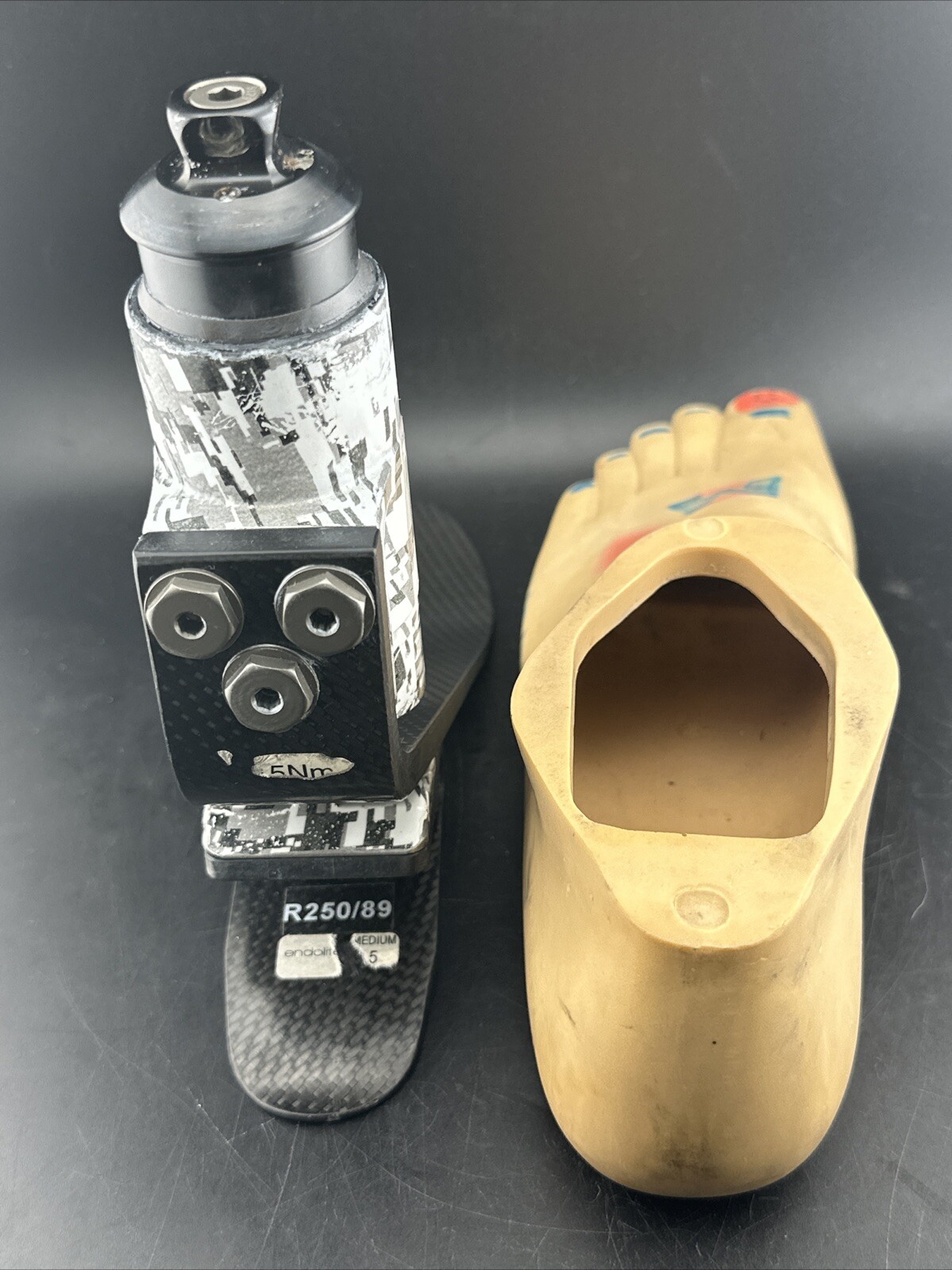Endolite Blatchford Elite VT Vertical shock Prosthetic Foot Size 26 Cat 5 Left