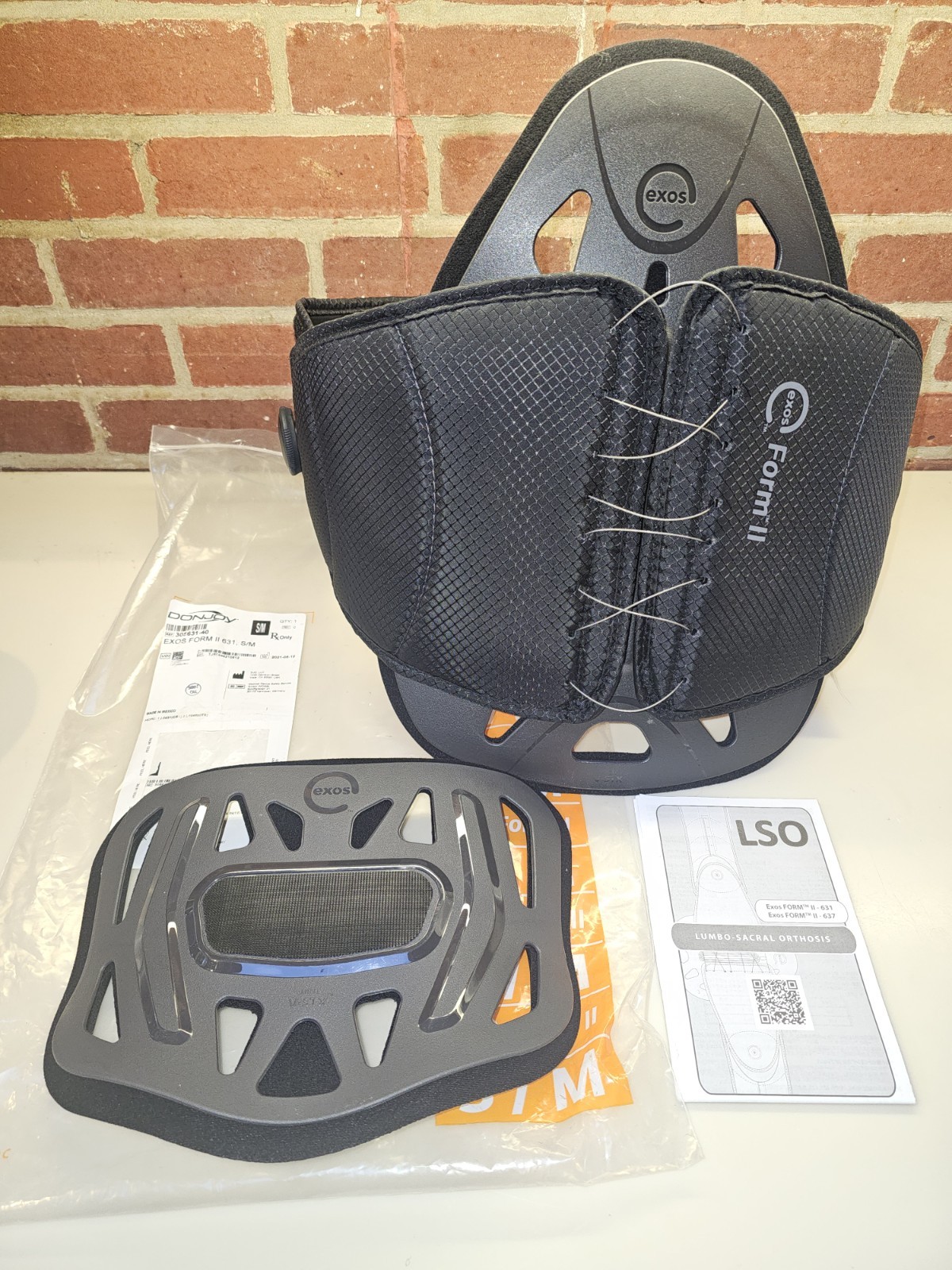 Exos FORM II 631 VSTX Back Brace Back Pain Spine BOA Adjustable Brace Size S/M
