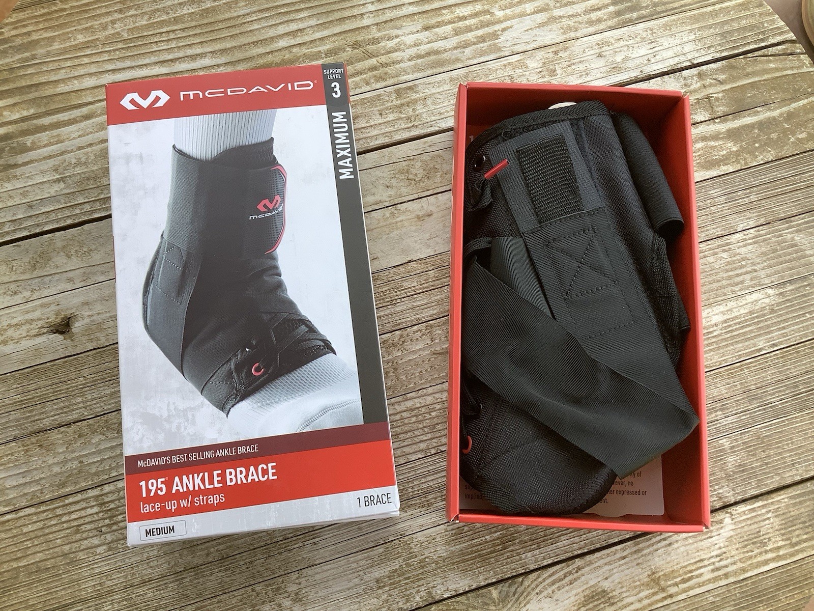 McDavid 195 Ankle Brace Lace-Up w/Straps Level 3 Maximum Support Size Medium