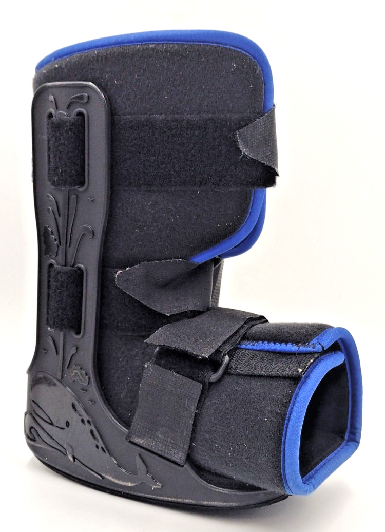 Walker Boot Mini Trax Walking Brace Pediatric Rehab Procare 79-95520 Size M