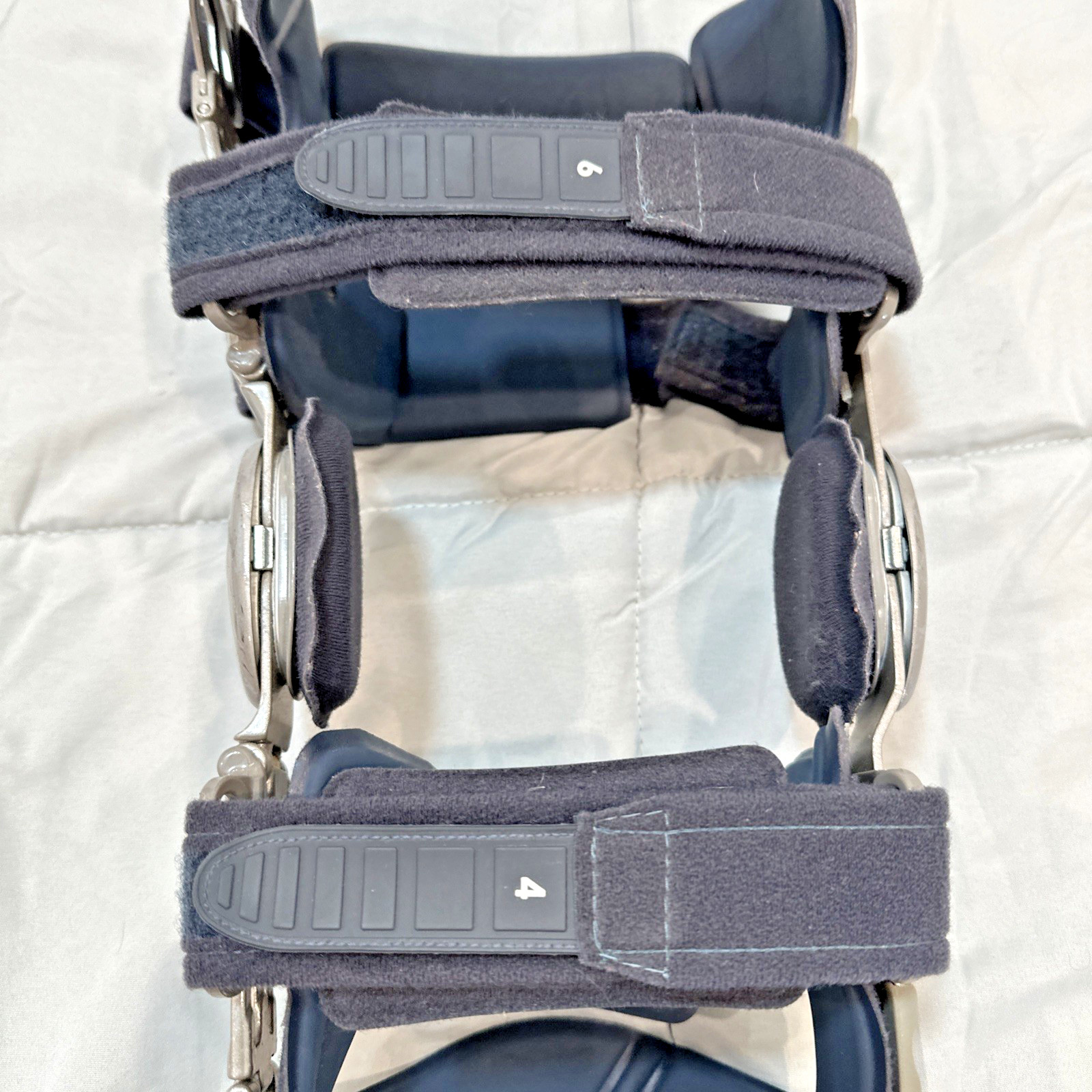 medi M.4S OA Varus Right XL Extra Large Right Knee