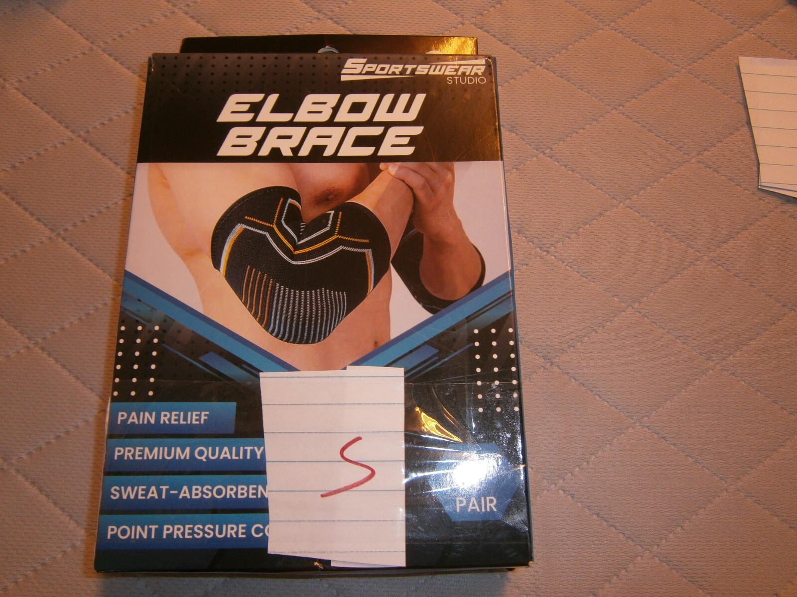 Sportswear Studio Elbow Brace 1 Pair Pain Relief Compression Small BB981