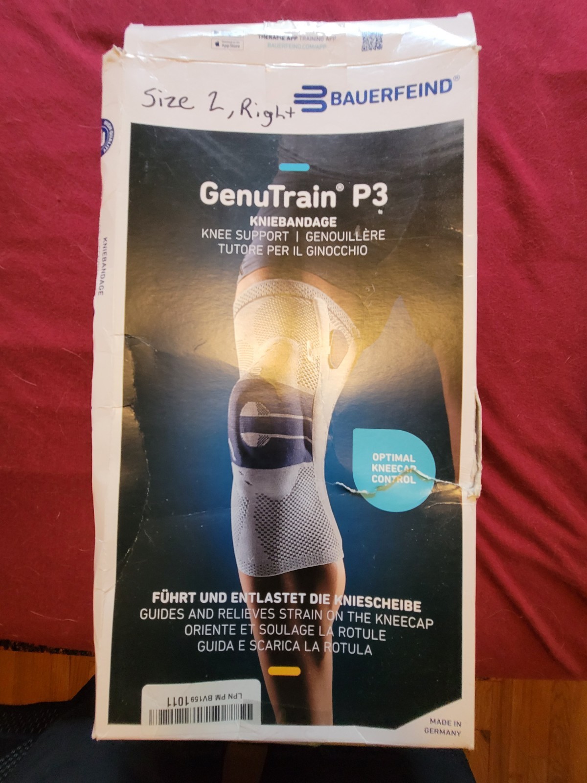 Bauerfeind – GenuTrain P3 – Patella Knee Brace – Black, Right, Size 2
