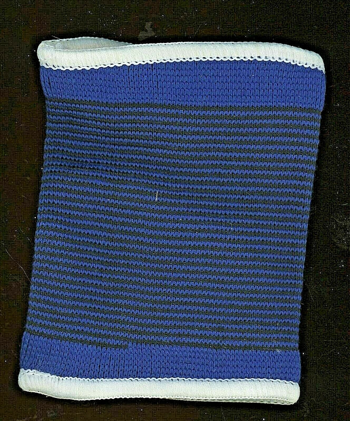 Elastic Wrist Sleeve Tube With Light Compression Support That Holds Bandages On