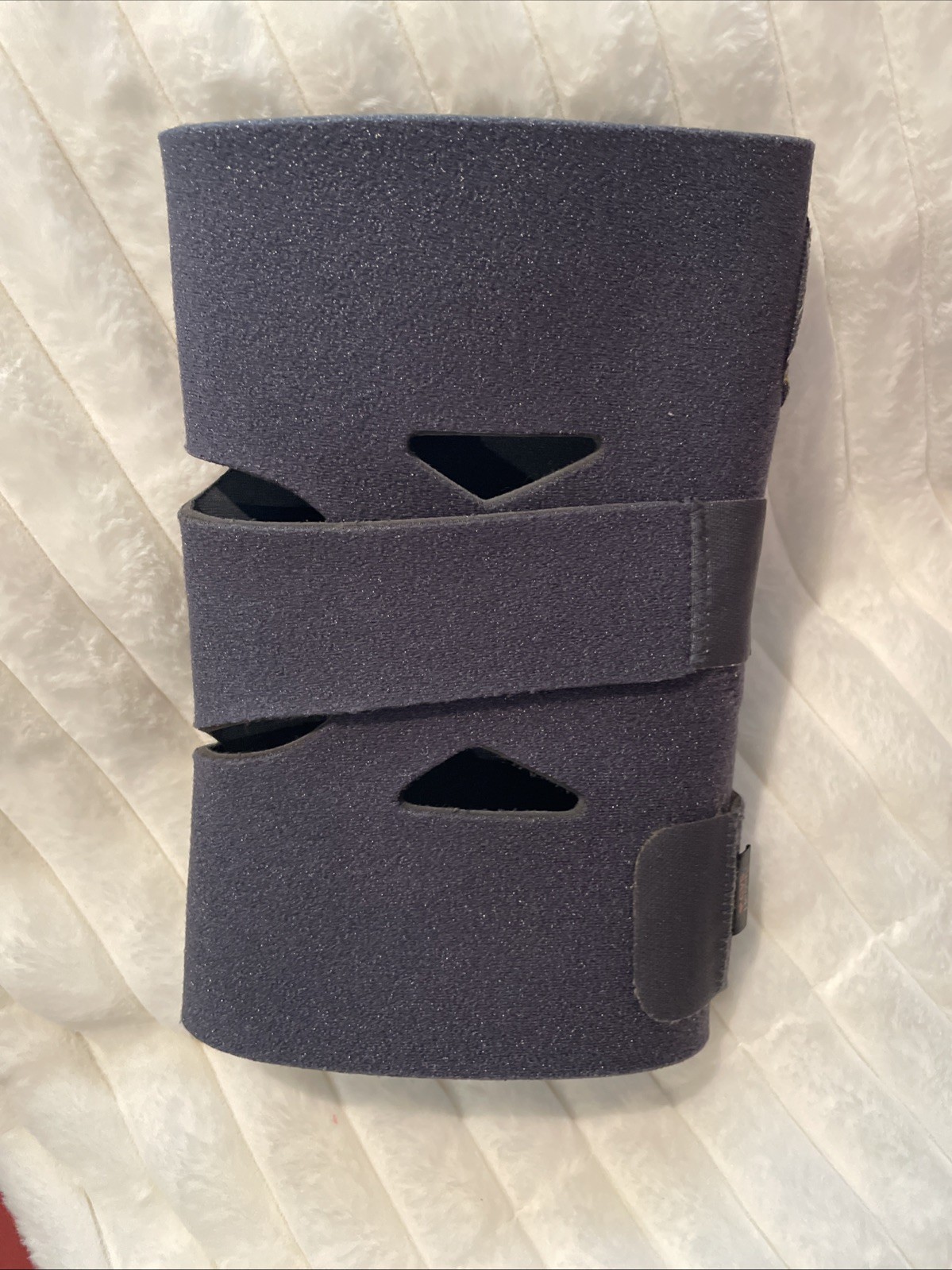 CVS Health LARGE Moderate Knee Support Active Compression Support