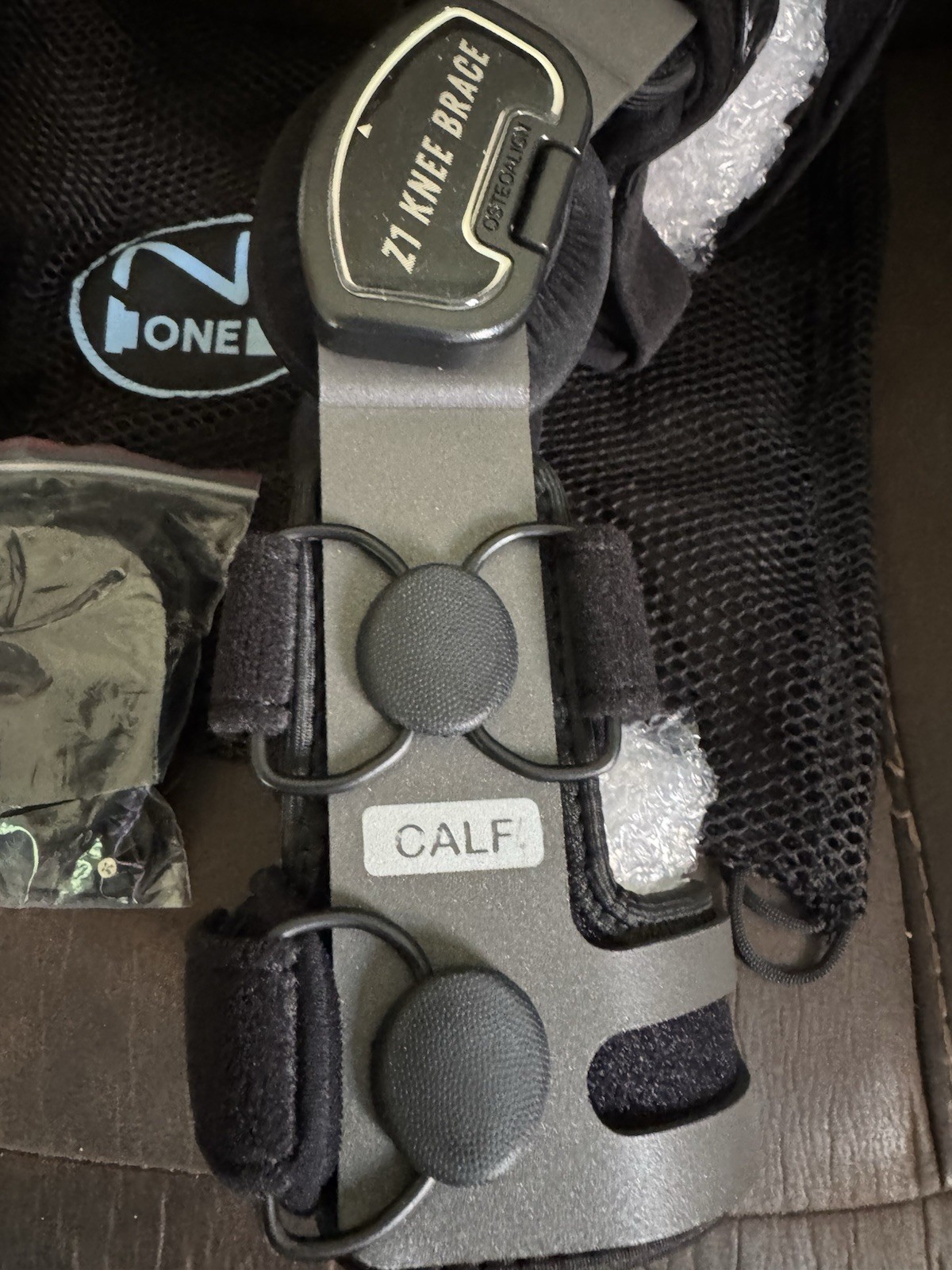 Z1 K4 OsteoAlign Hinged Knee Brace Knee Support for ACL, MCL, Arthritis (OA) S