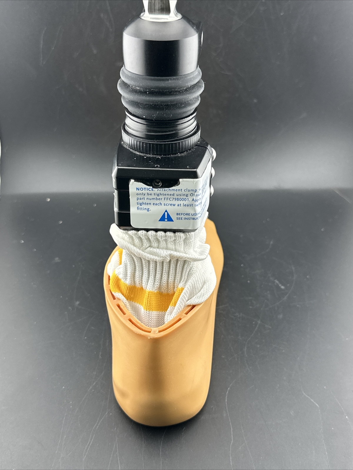 ossur reflex Re-flex Shock prosthetic foot. size 25. category 1. prosthetic leg