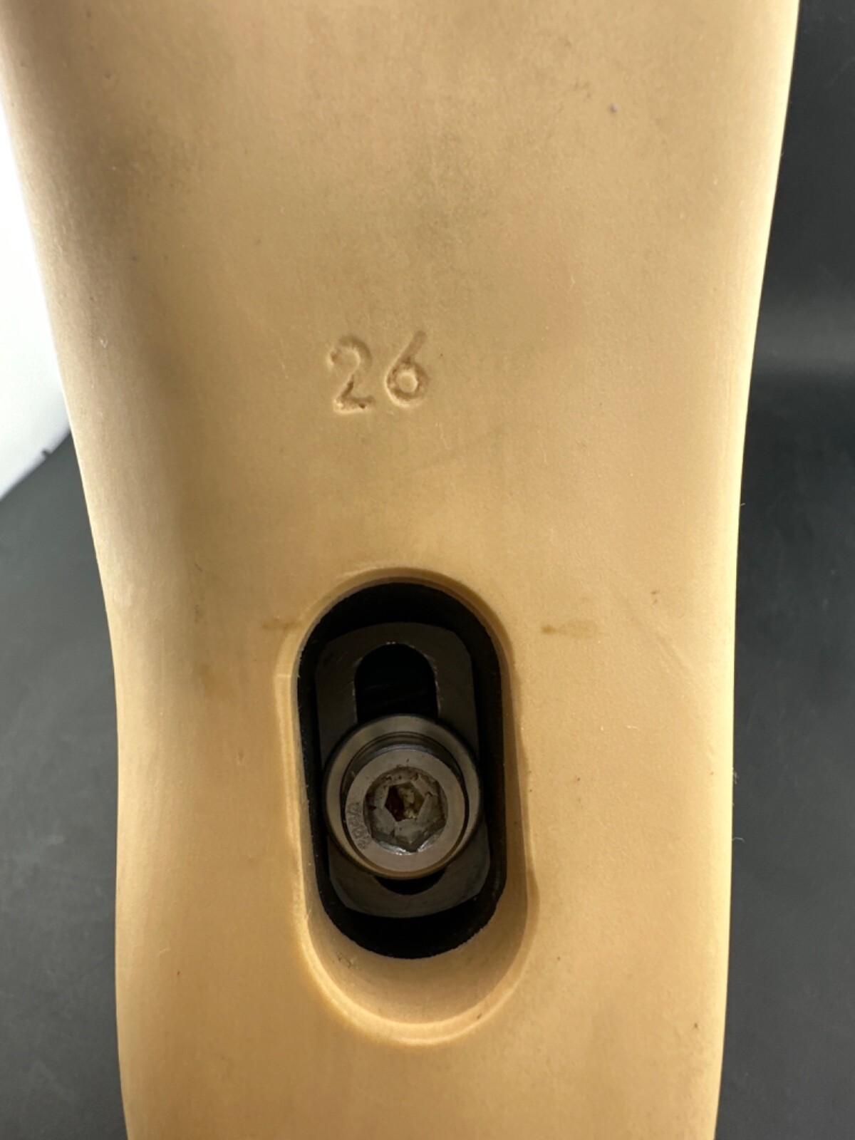 Blatchford endolite Multiflex mult flex prosthetic foot. left. Size 26