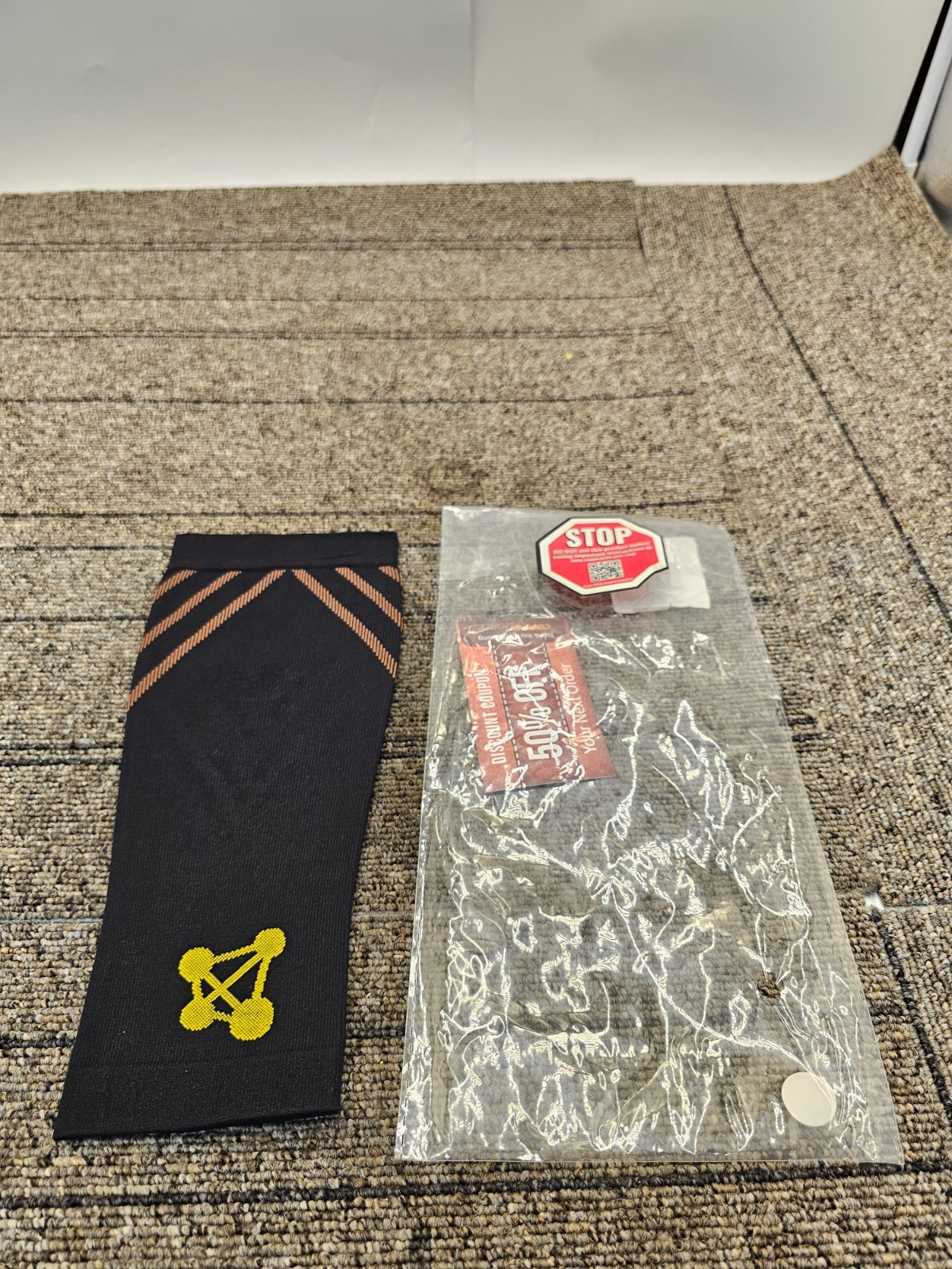 (1 PAIR) Copperjoint Copper Calf Compression Sleeves – Black LARGE