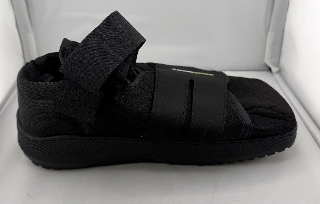 Braceability Closed Toe Medical Walking Shoe – Lightweight Broken Toe Cast Boot