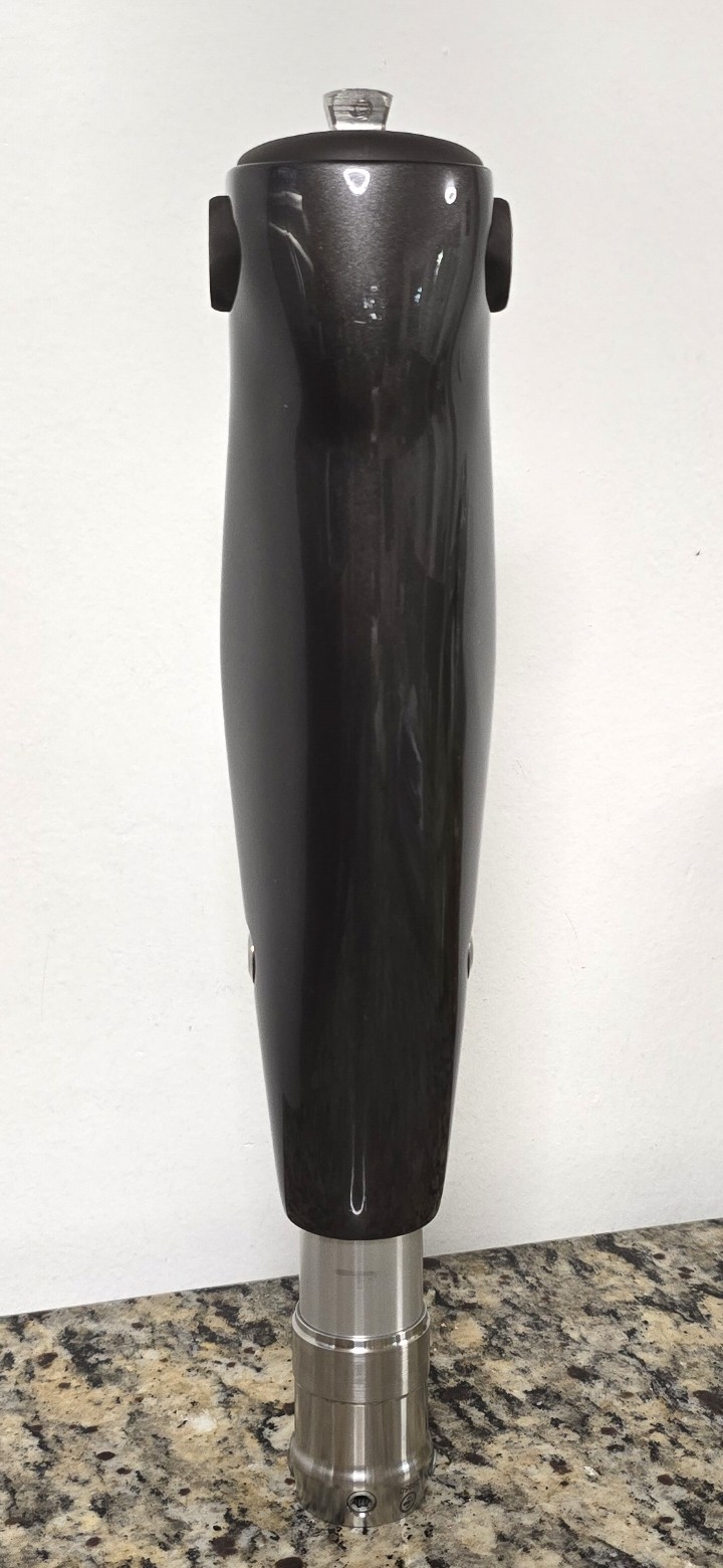 New 2026 ottobock C-Leg 4 This prosthesis was purchased in 03/23/2026.