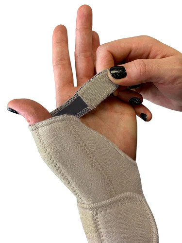 Blue Jay Adjustable Thumb Support with Stabilizing Stay Beige 2 Sizes