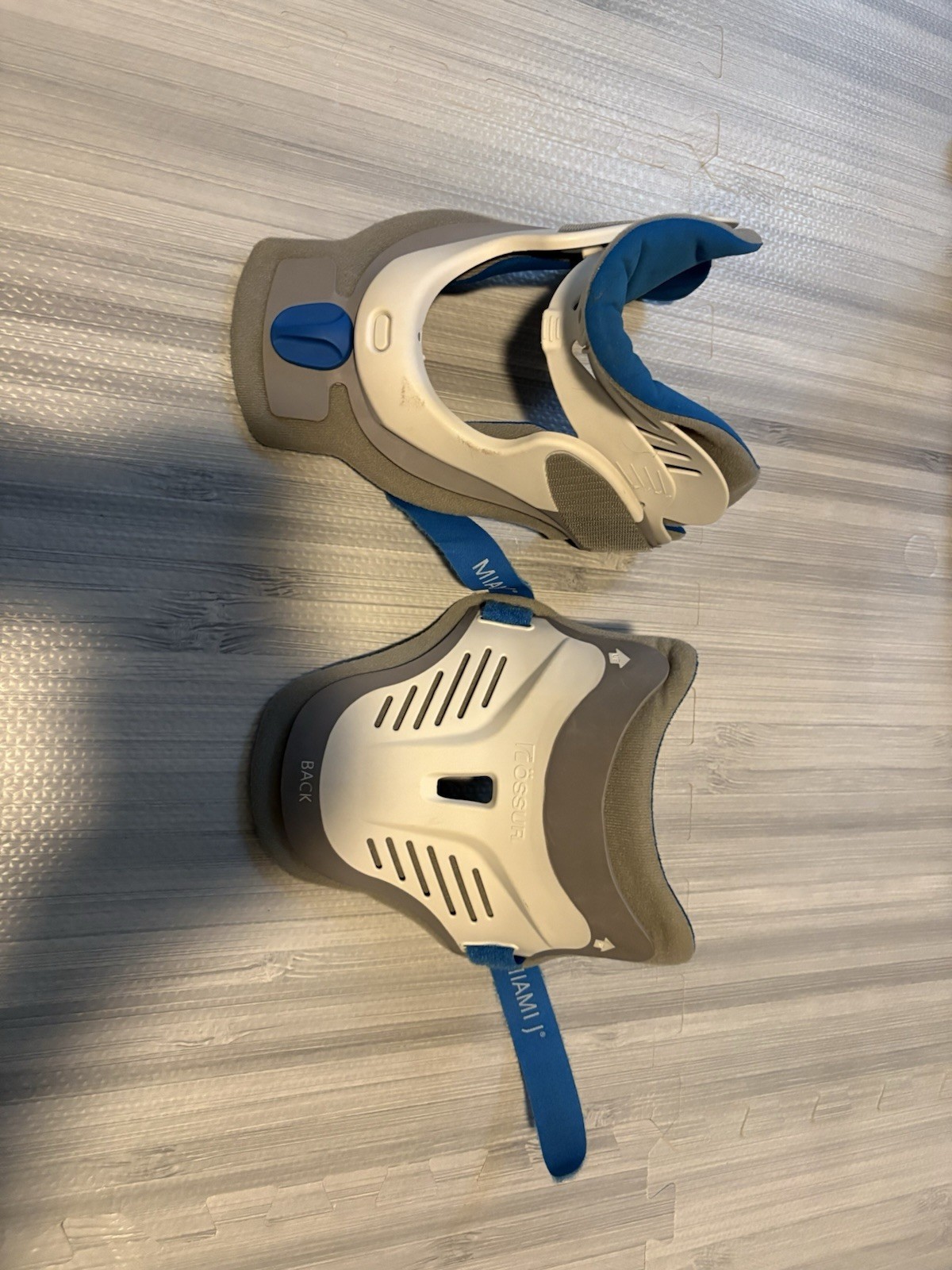 Ossur Miami J Select Cervical Collar Ergonomic Advanced Cervical Immobilization