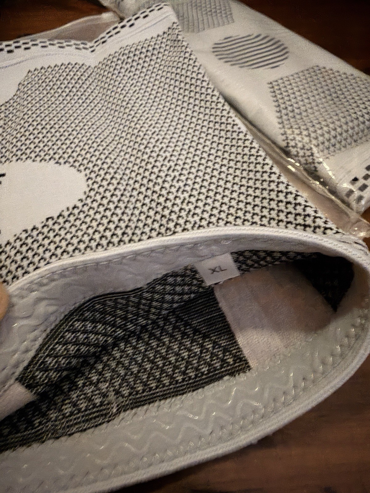 ANRi.e. knee brace Targeted Support for Pain Relief and Stabilization of The Kne