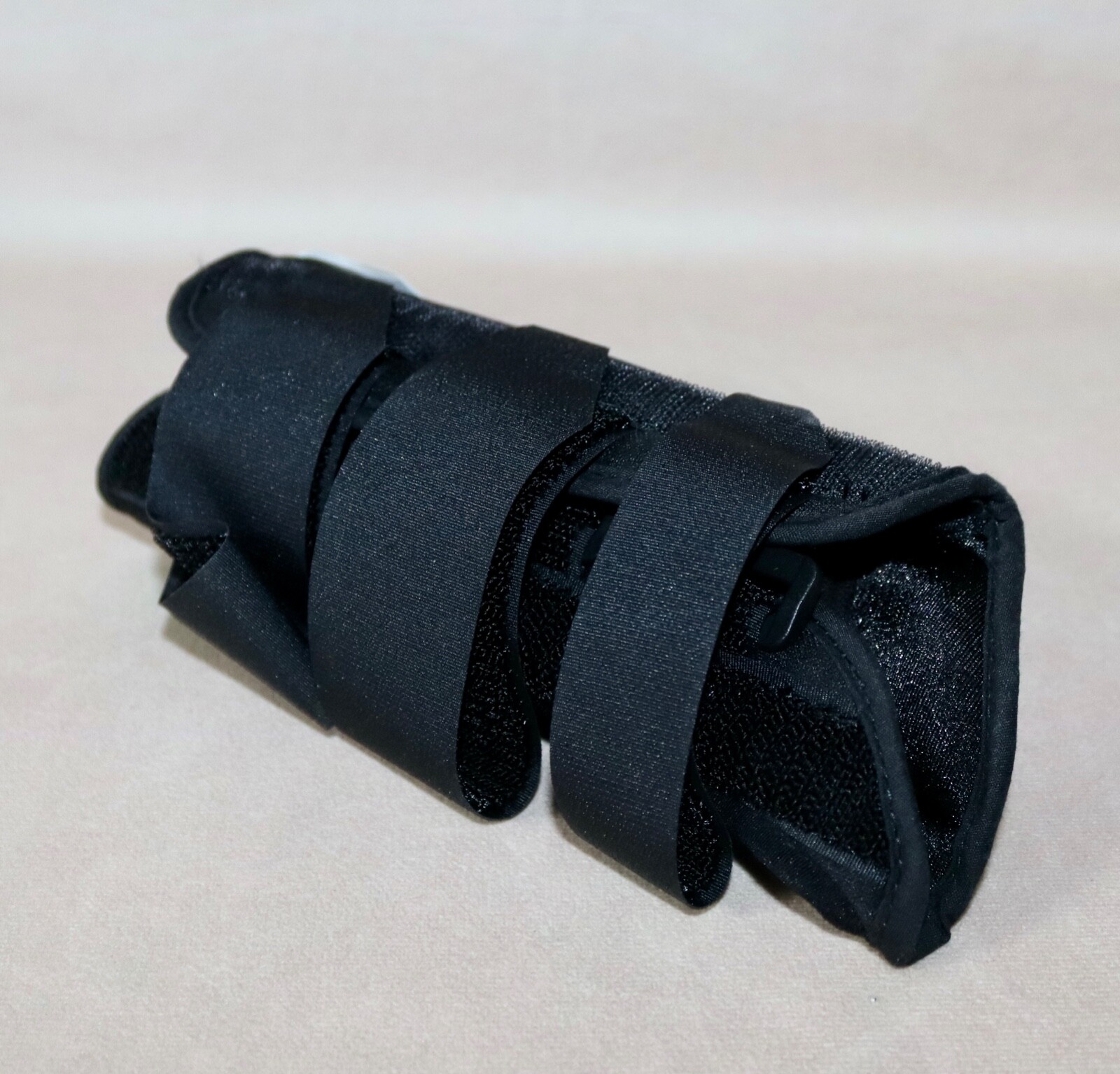 Ovation Medical Wrist Brace ~ Adult Left Medium ~ Black #58075 BRAND NEW IN BOX