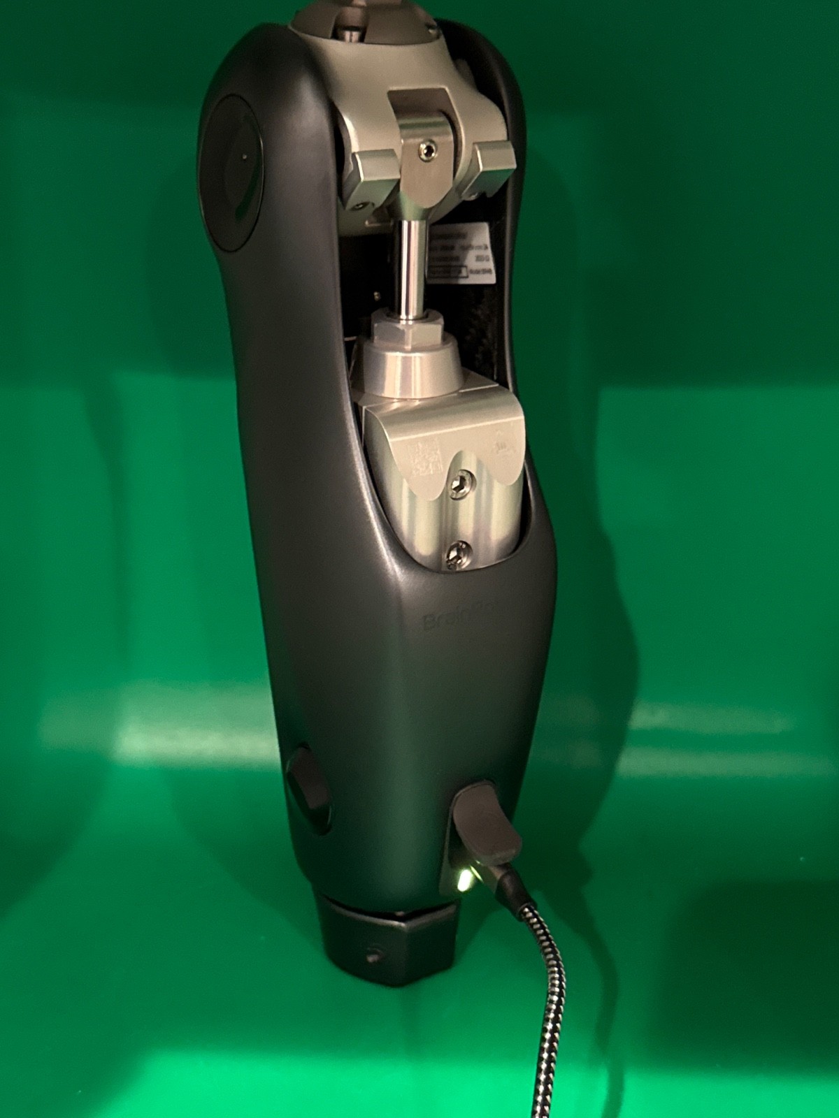 Brainrobotics brain robotics Kneuro Microprocessor prosthetic knee. New cond