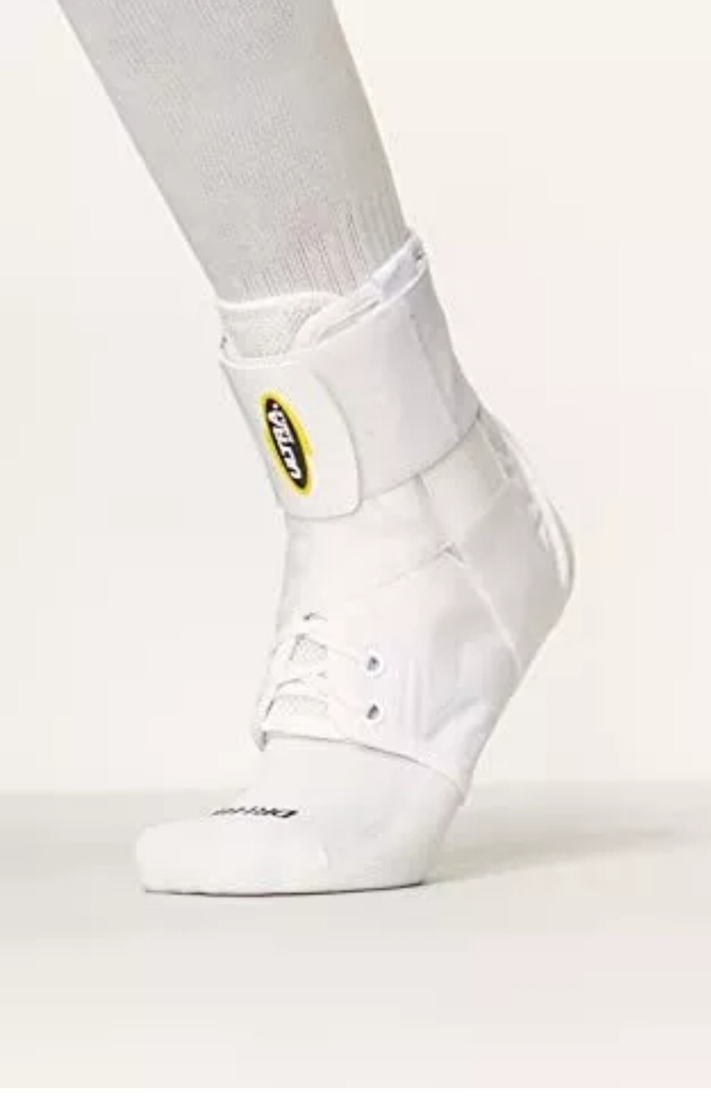 Ultra 360® Lace-Up Adjustable Ankle Brace – Ankle Stabilization X-SMALL White