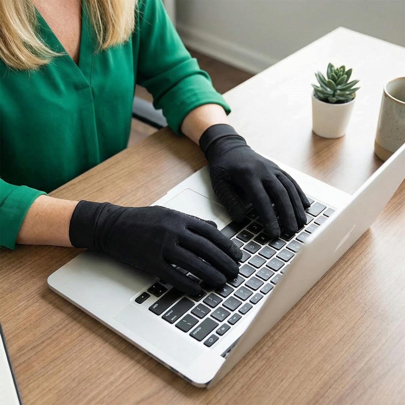 Copper Compression Gloves Full Finger Breathable Gloves for Carpal Tunnel