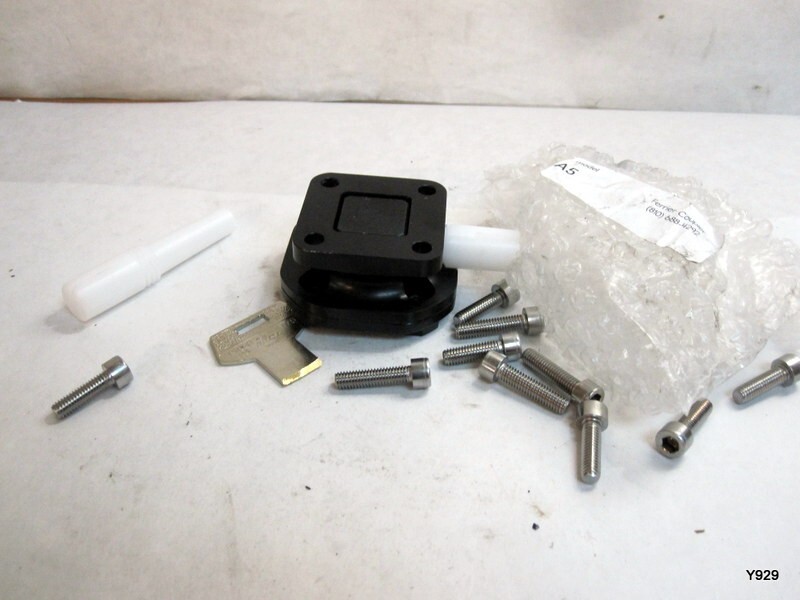 FERRIER COUPLER A5 with screws and key