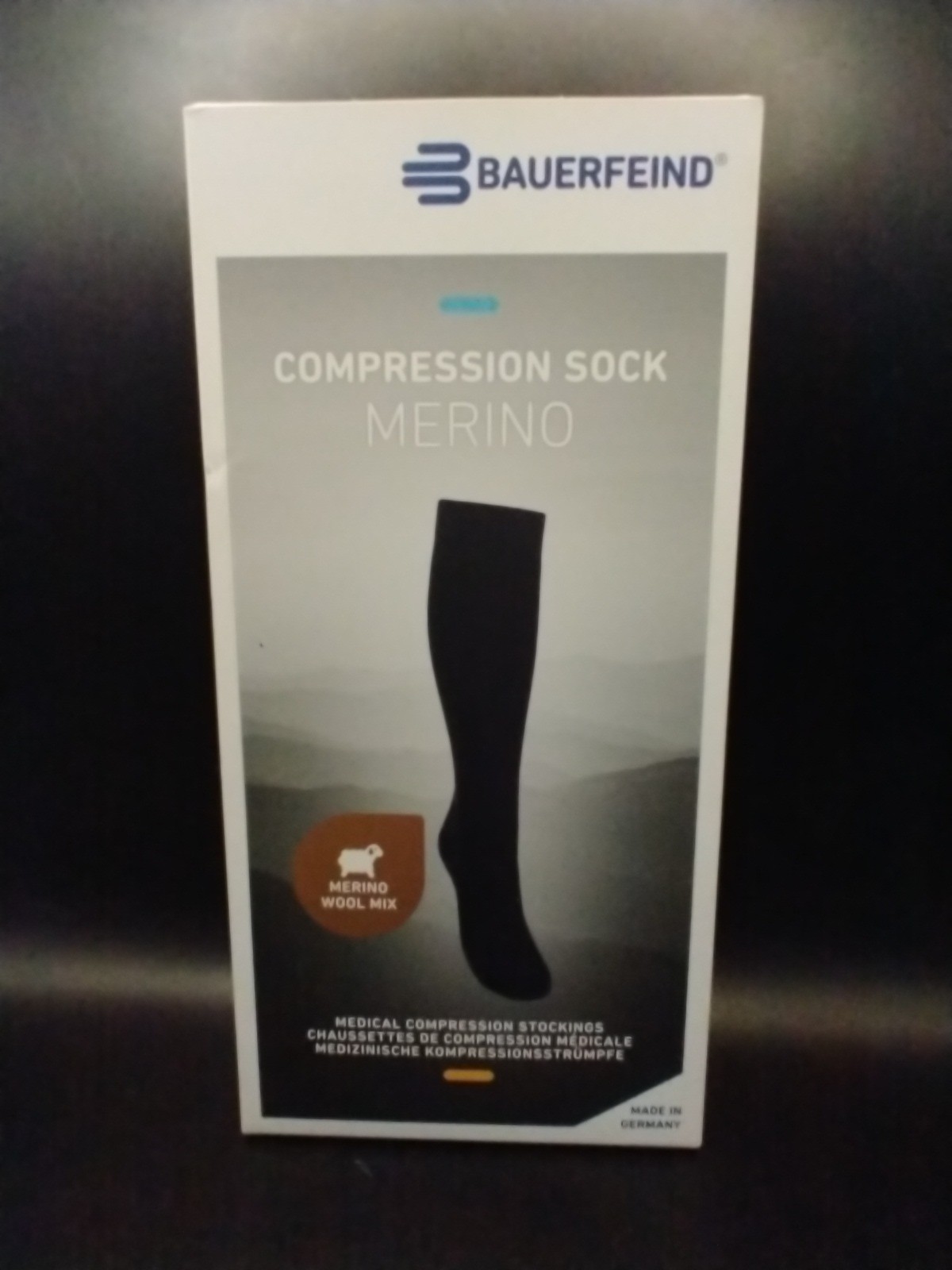 Bauerfeind Merino Wool Mix Compression Socks Size M Short – Black – New Open Box