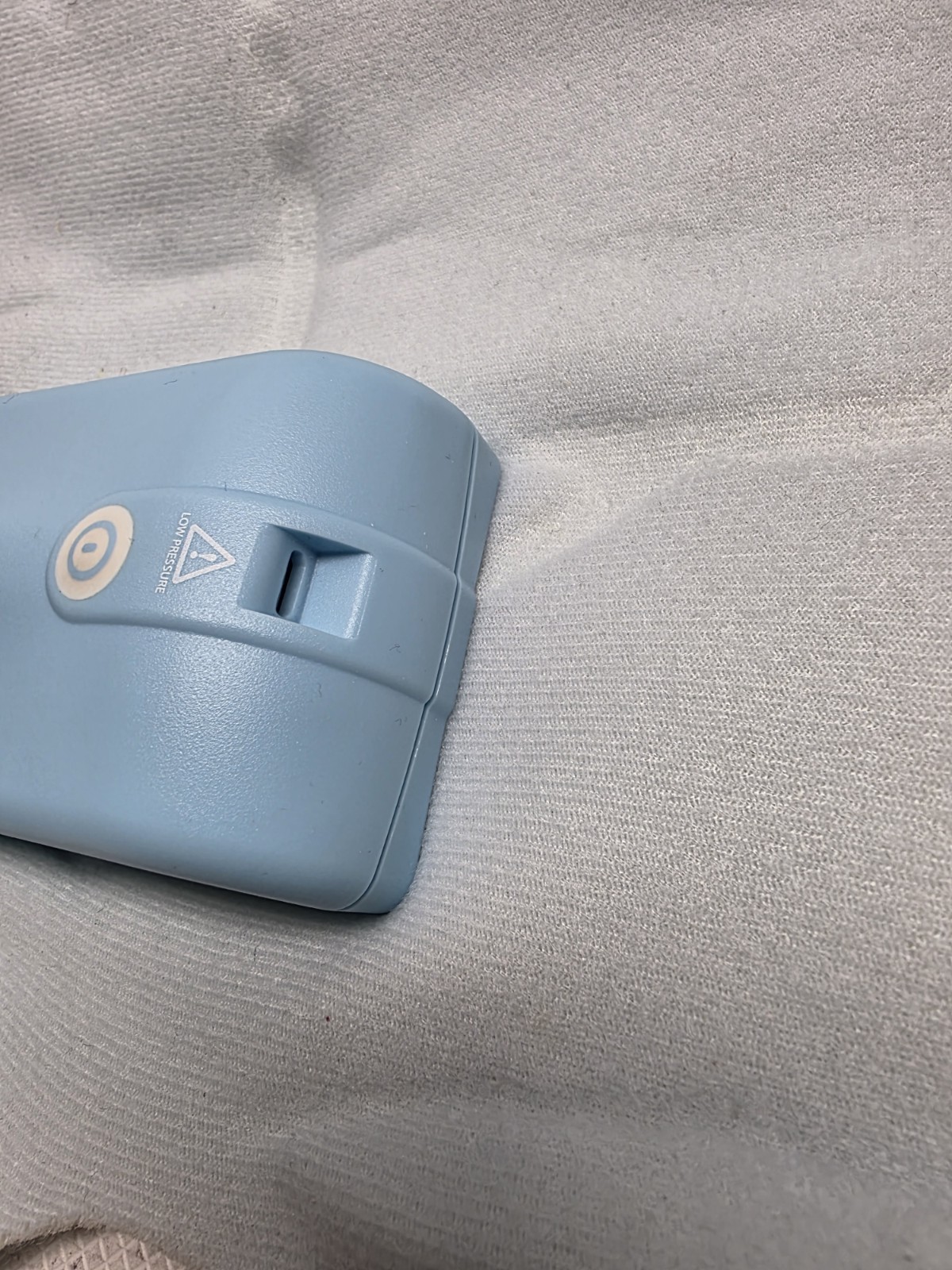 VenaPro Portable DVT Compression Therapy System DJO Global w Sleeves Charger