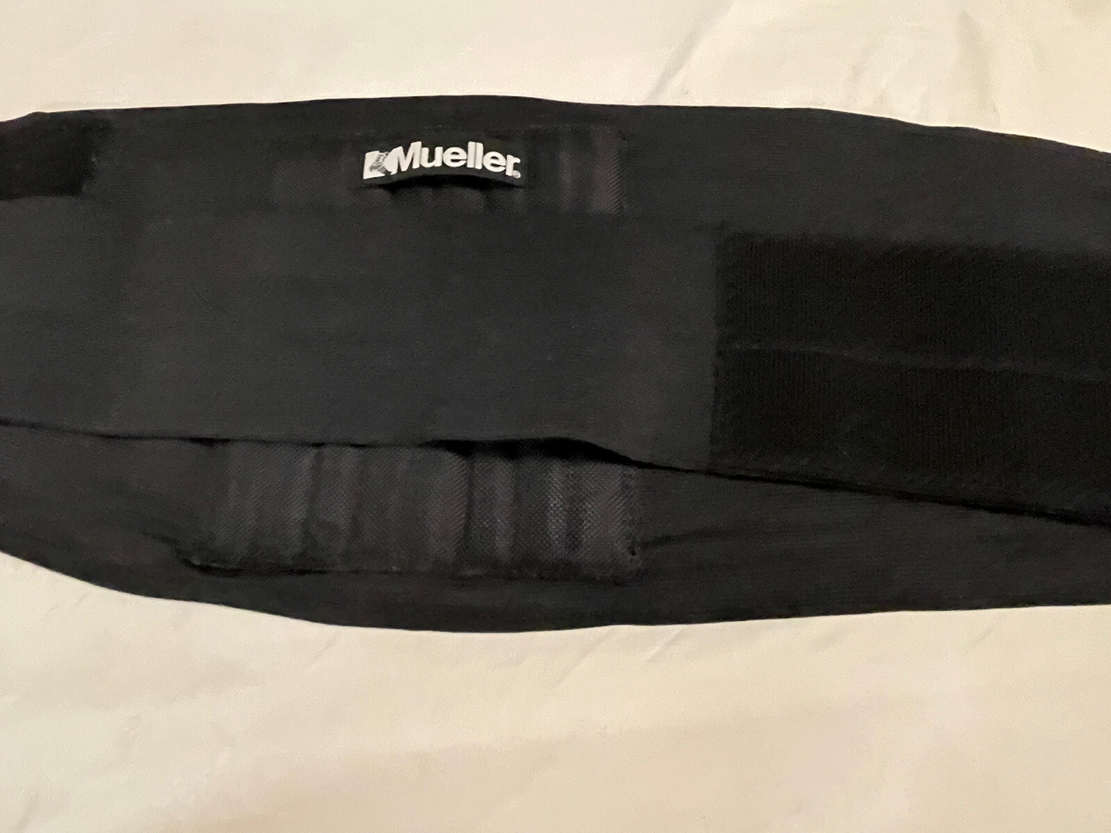 Mueller Adjustable Back Brace, Black, One Size OSFM