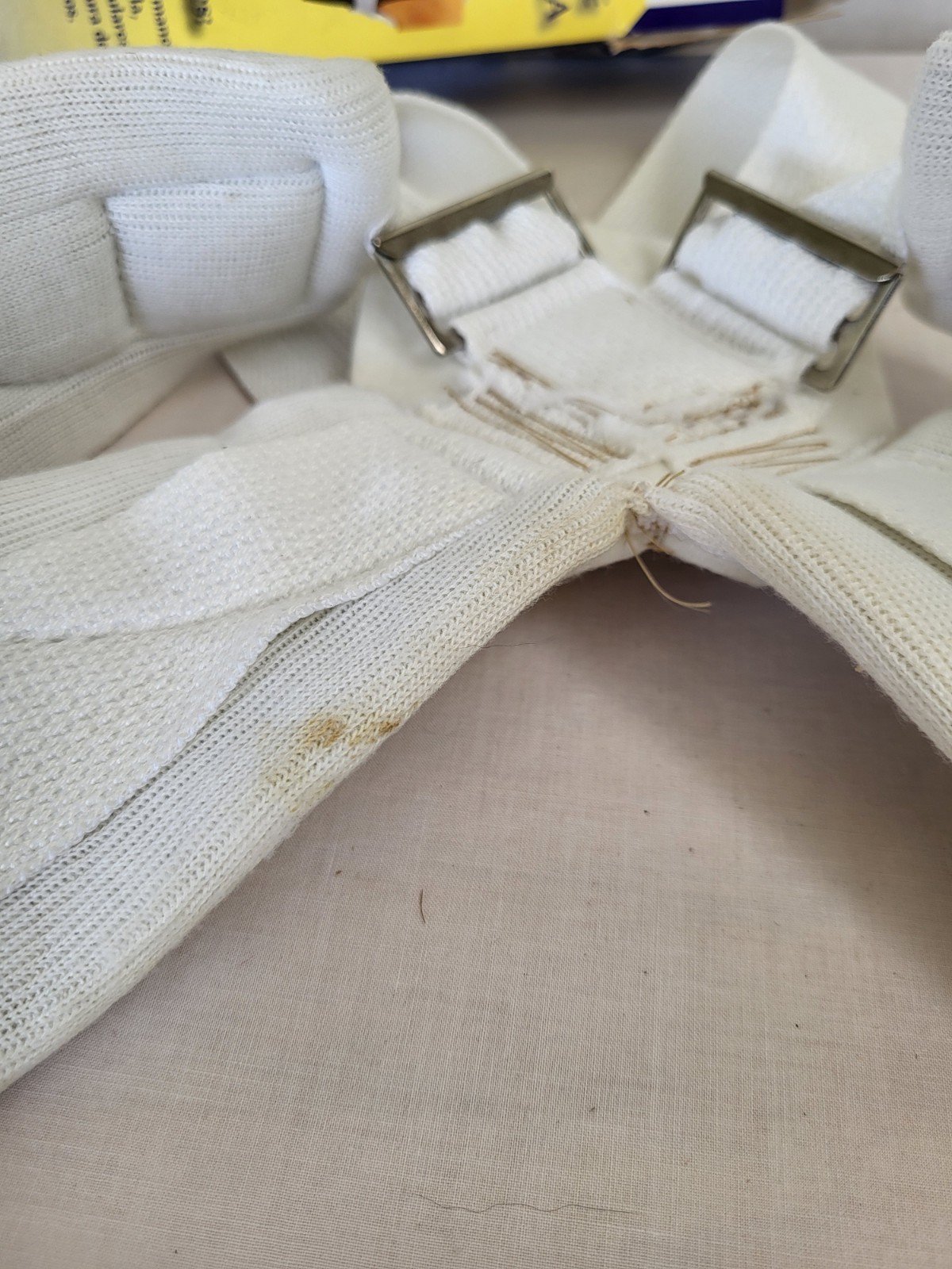 Clavicle Support Shoulder Brace ProCare Felt Foam Buckle Closure Large Preowned