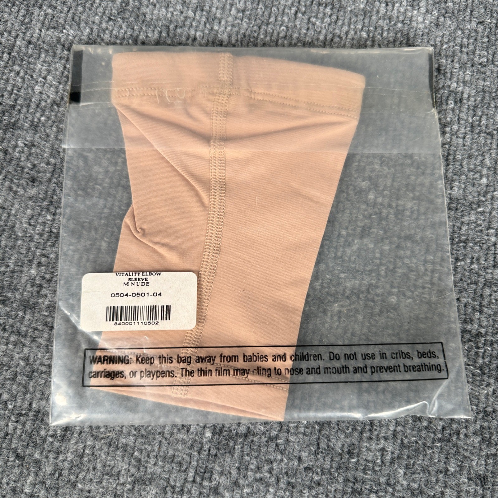 New Tommie Copper Unisex Size Medium Vitality Elbow Sleeves Nude