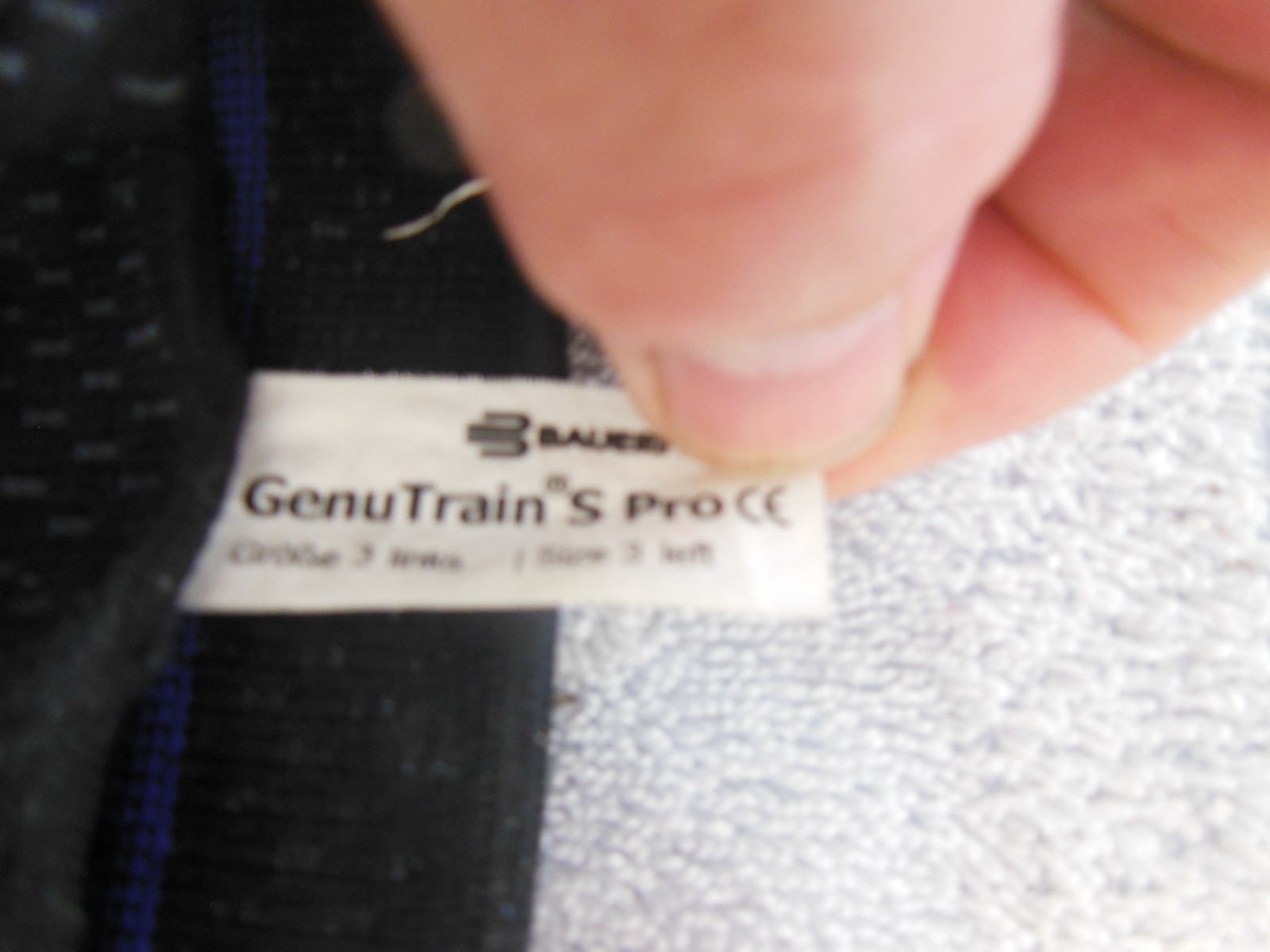 Bauerfeind GenuTrain S Pro Size 3 Left Knee Joint Brace Patella Support Sleeve
