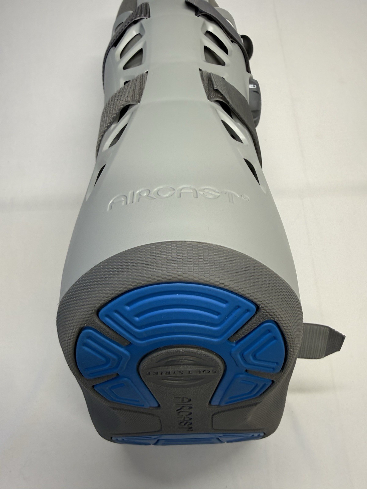 Aircast AirSelect Standard Walker Brace / Walking Boot, Off-White, X-Large
