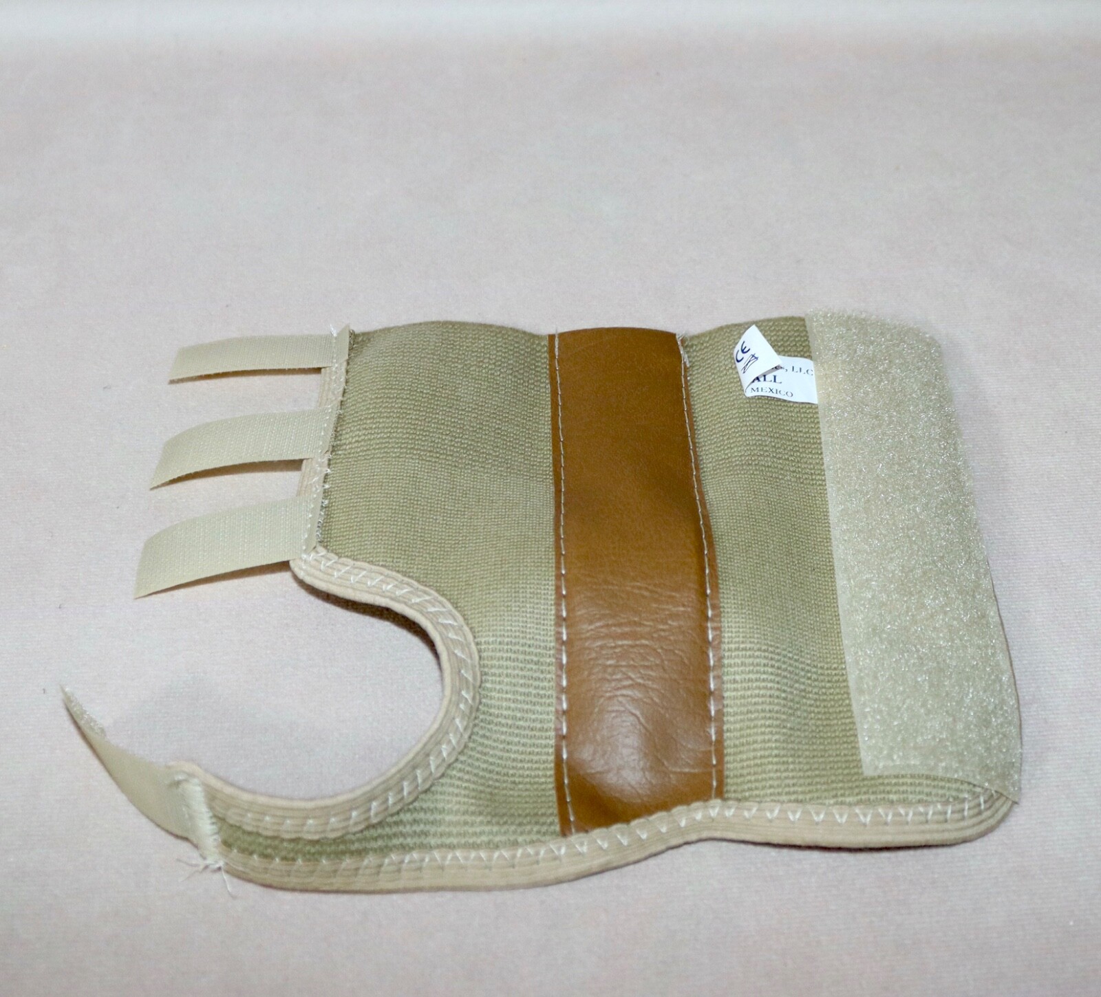 Starline Elastic Wrist Race ~ Adult Right Small ~ Beige #112207 NEW
